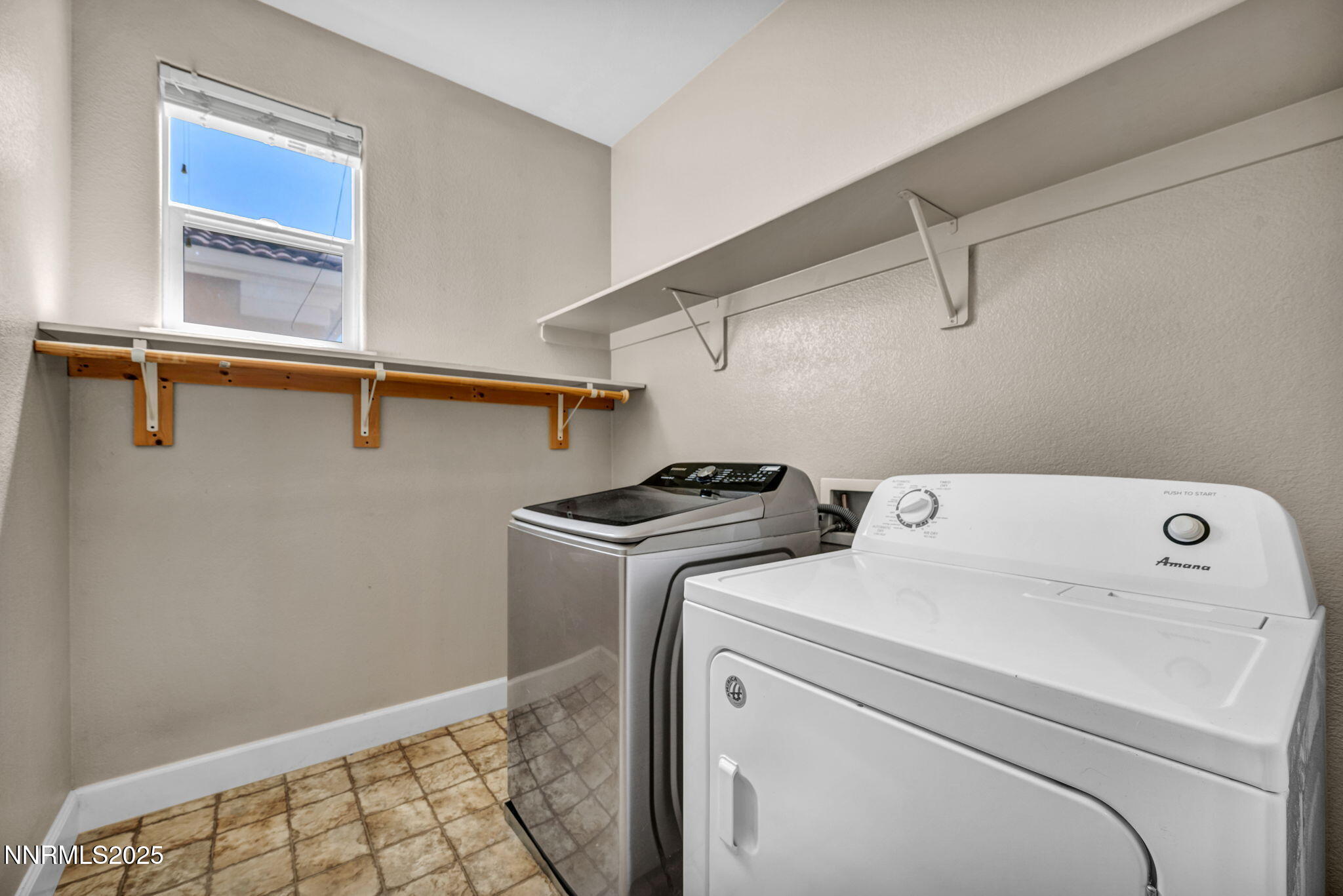 405 Sondrio Court Property Photo 32