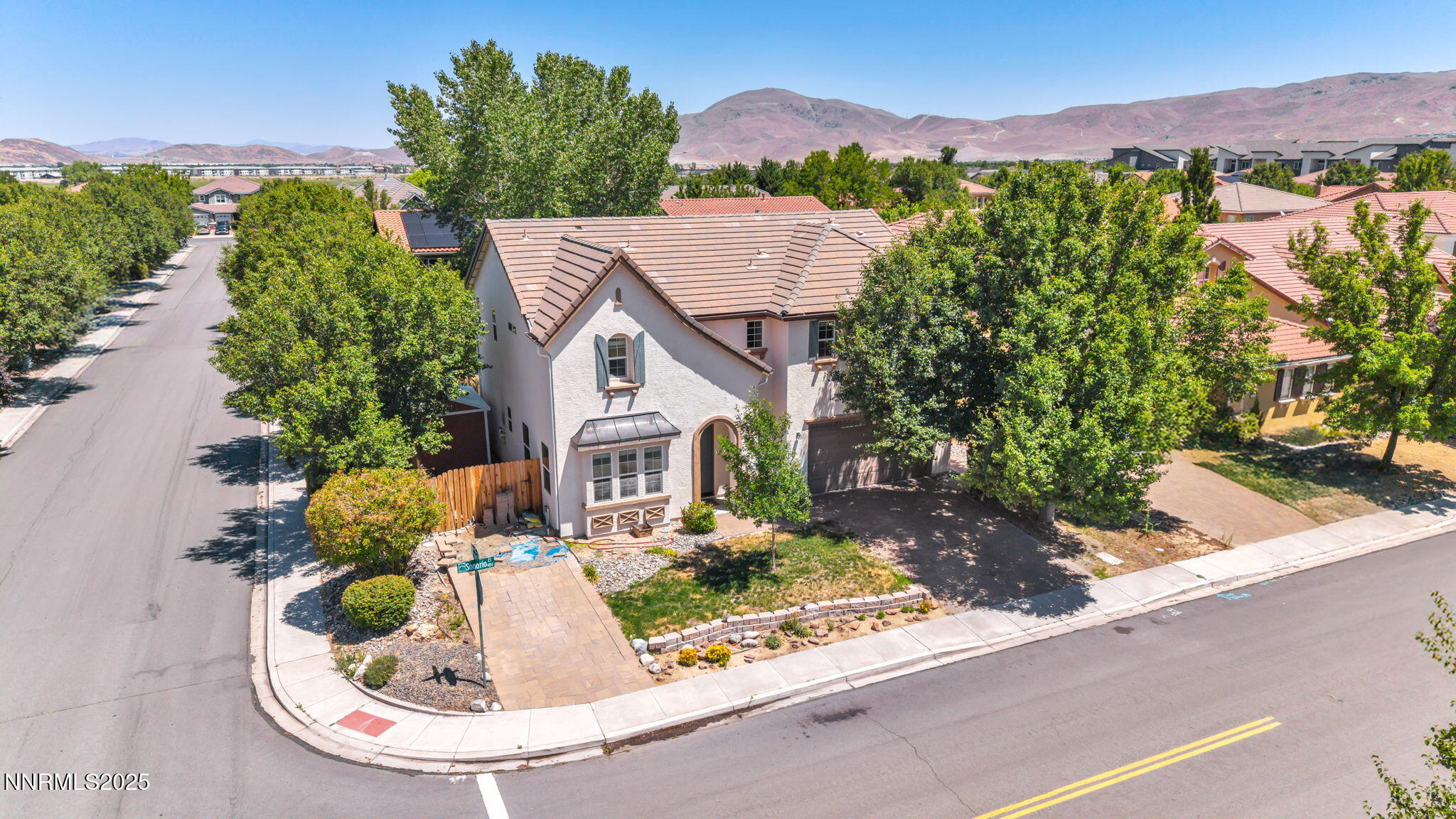 405 Sondrio Court Property Photo 48