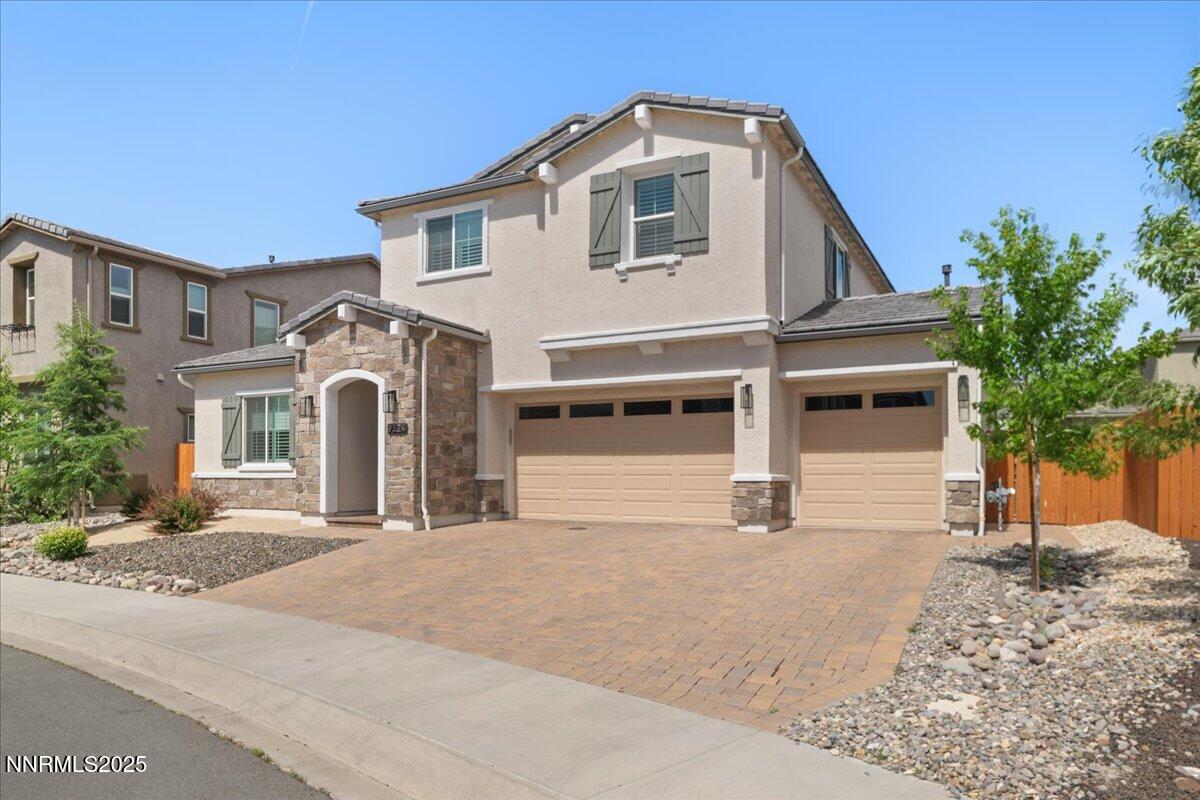 9324 Astaya Drive Property Photo 3