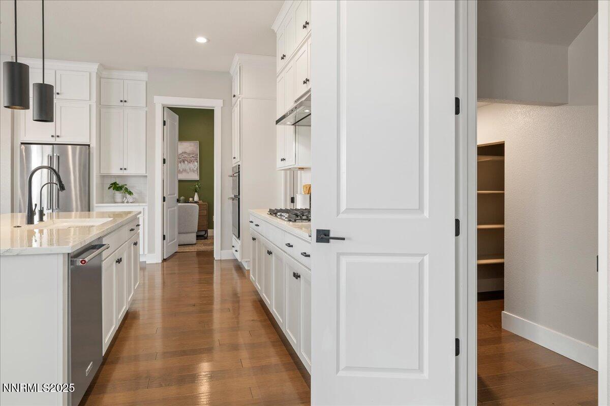 9324 Astaya Drive Property Photo 12