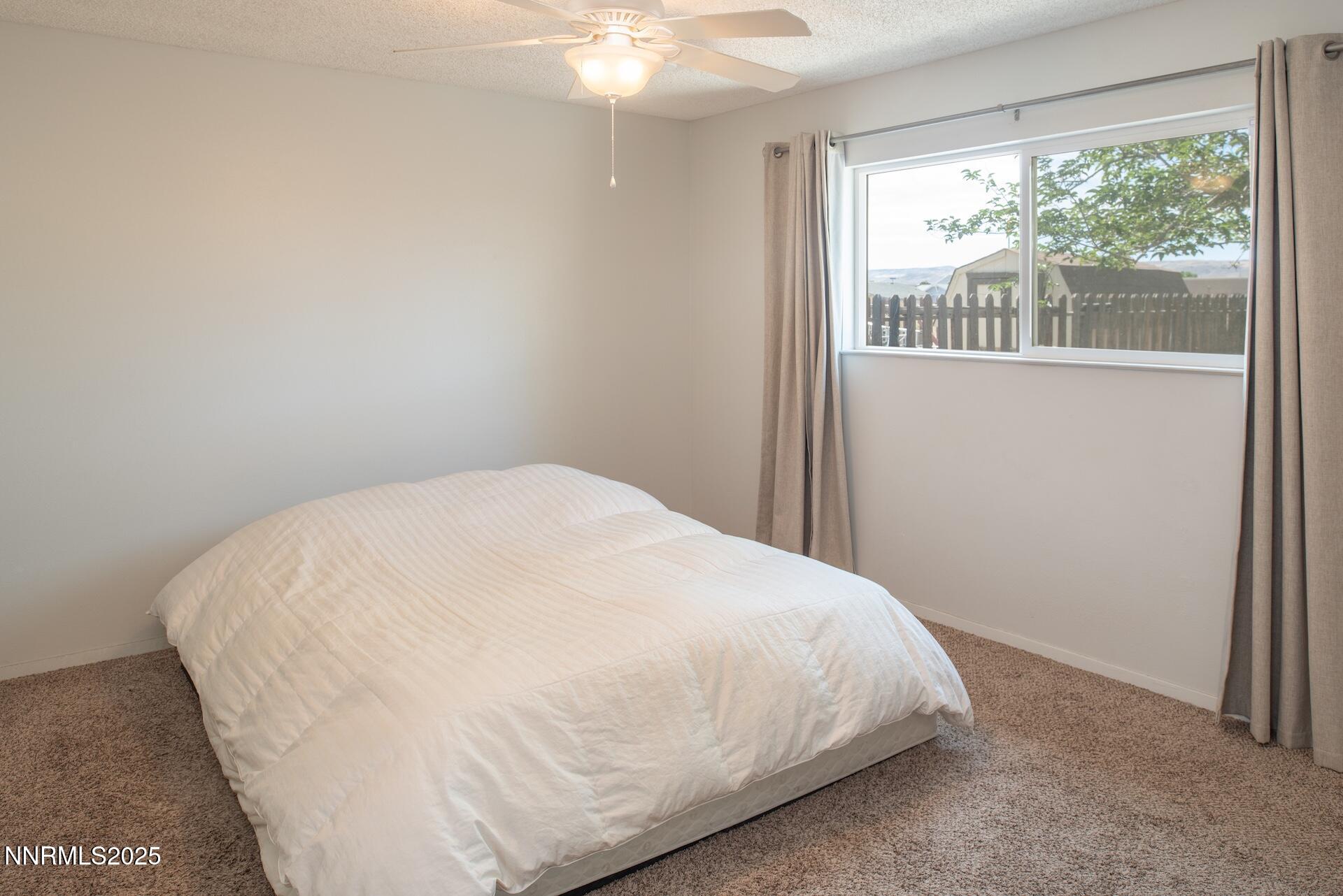 1241 W Newlands Drive Property Photo 11