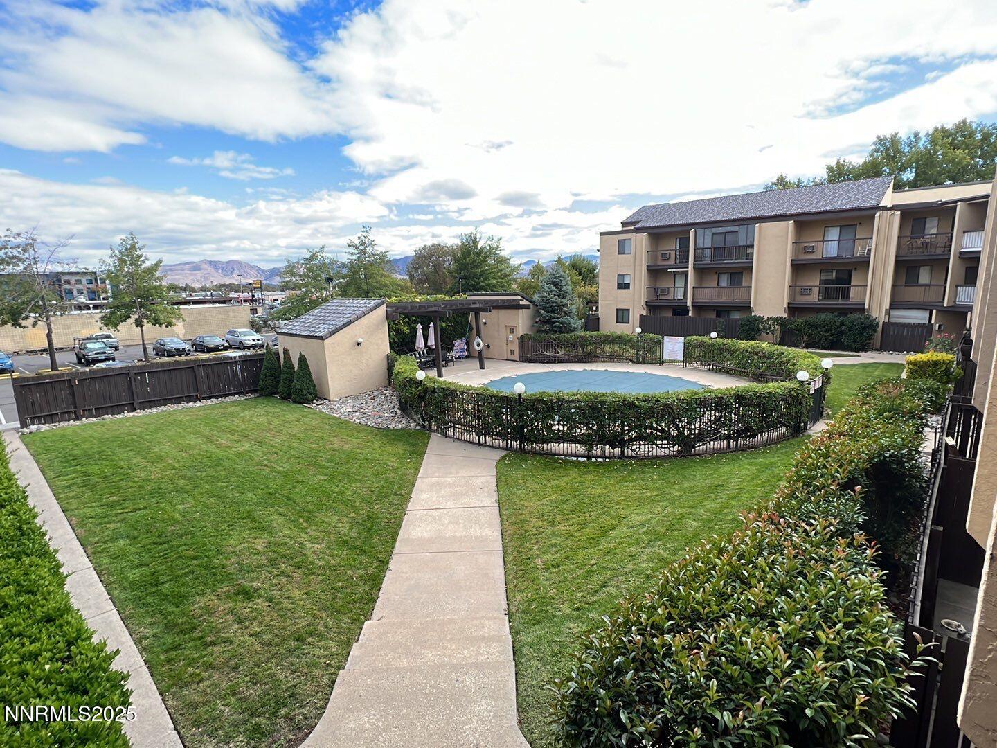2450 Lymbery Street Property Photo 2