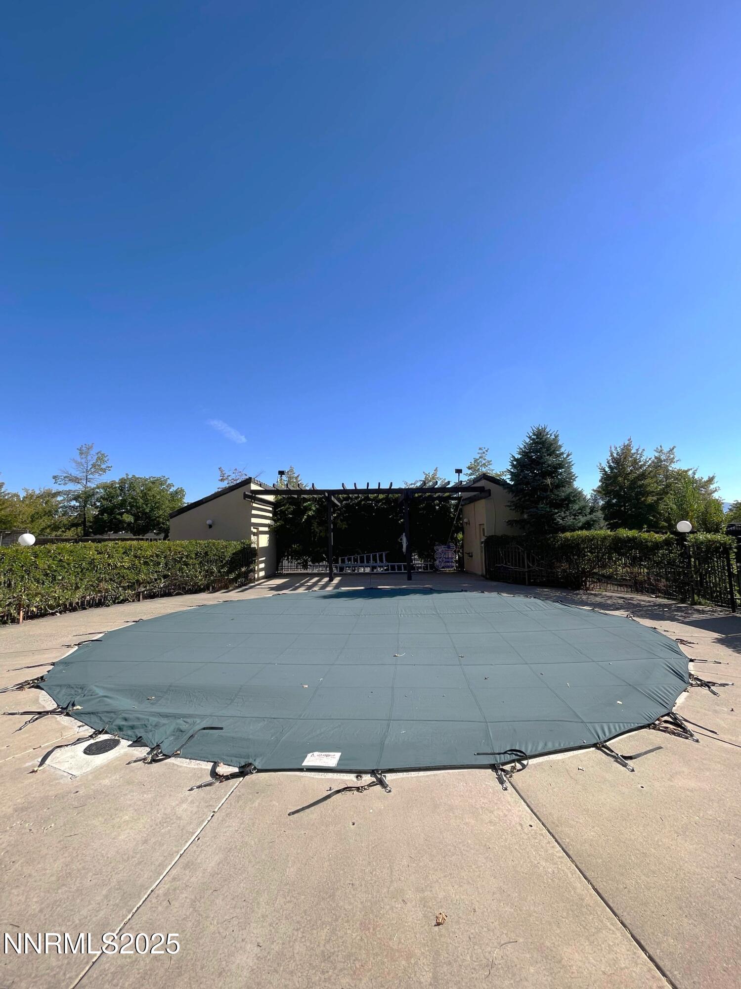 2450 Lymbery Street Property Photo 4