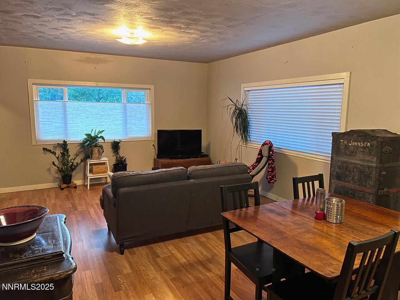 223 S Harbin Avenue Property Photo 3