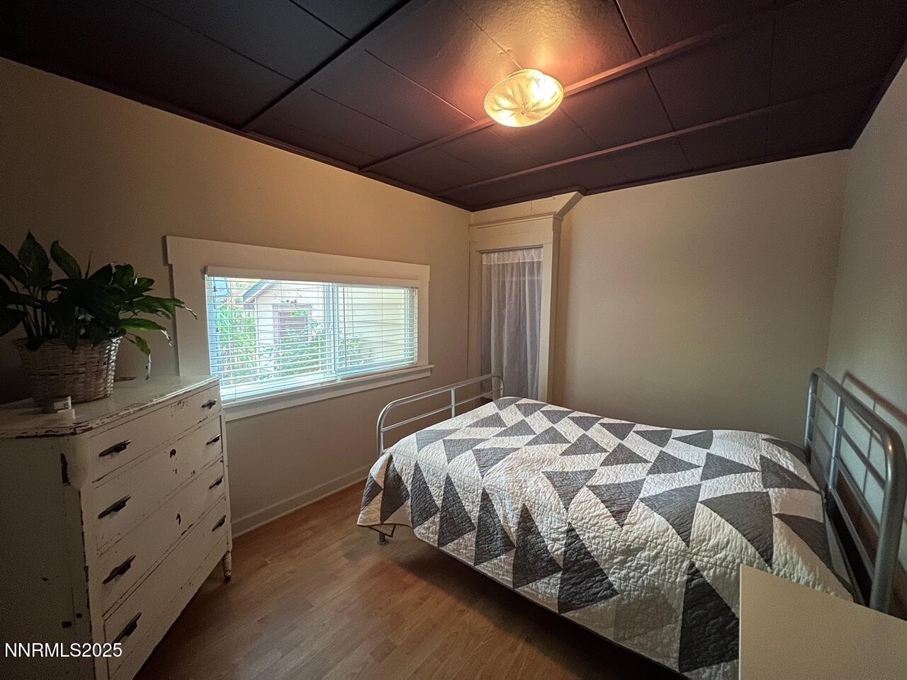 223 S Harbin Avenue Property Photo 5
