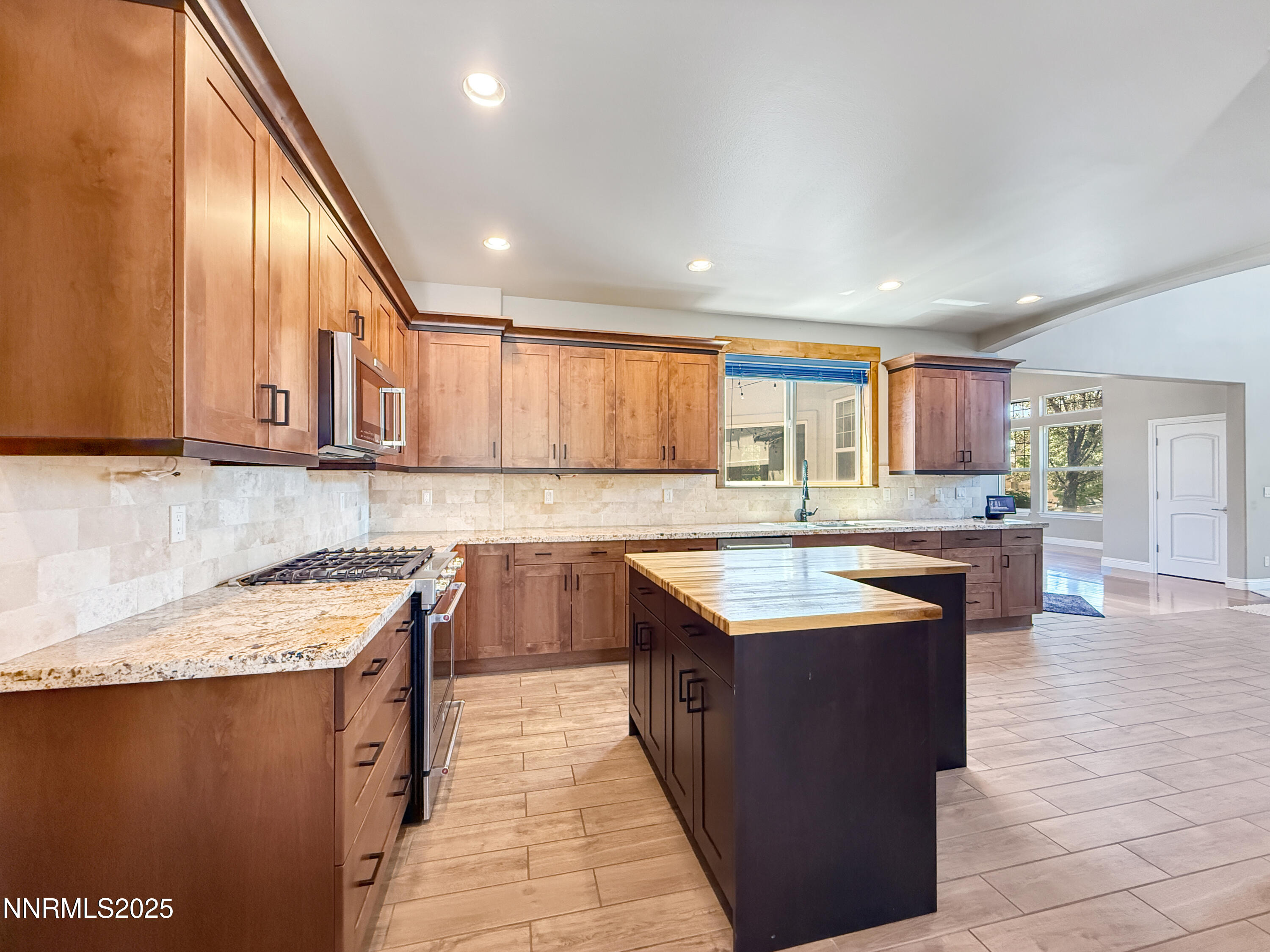 6348 Chilhowee Court Property Photo 11