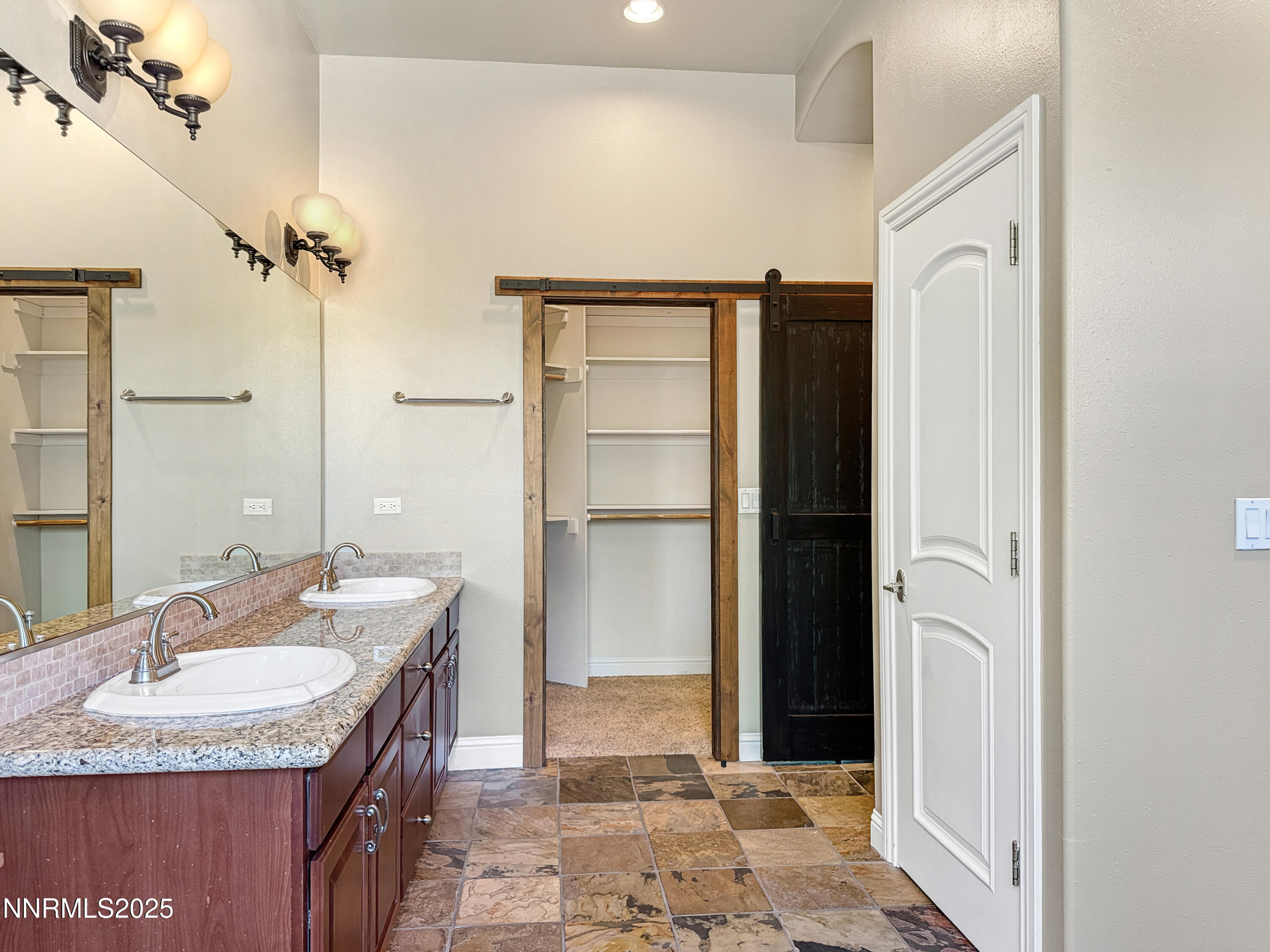 6348 Chilhowee Court Property Photo 22