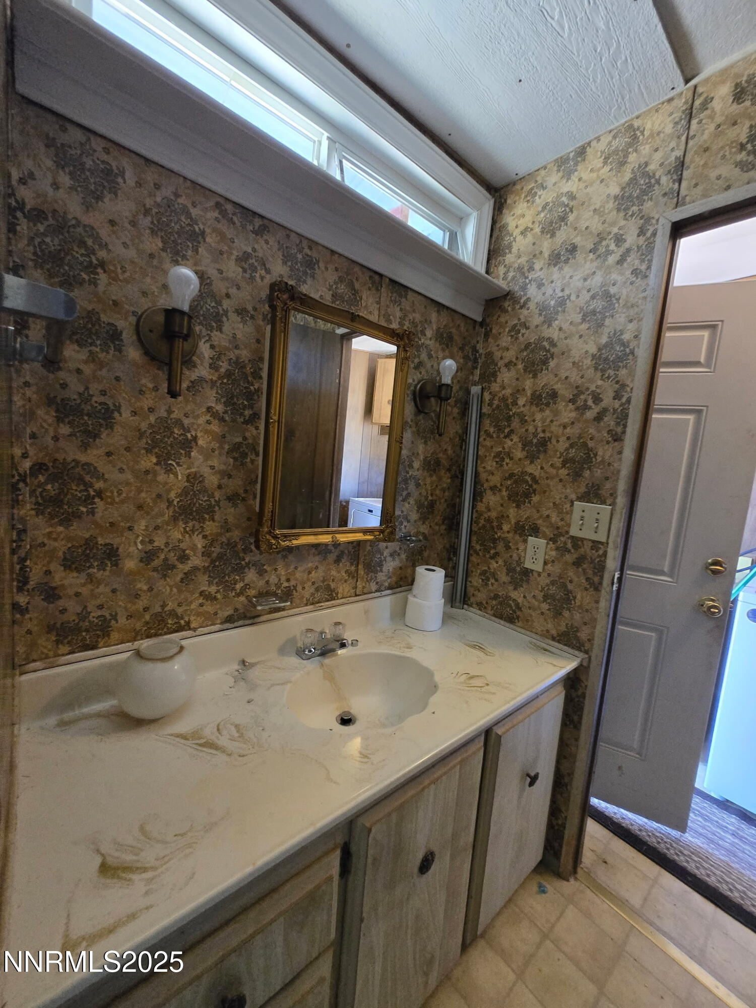 1340 Topaz Ranch Road Property Photo 16
