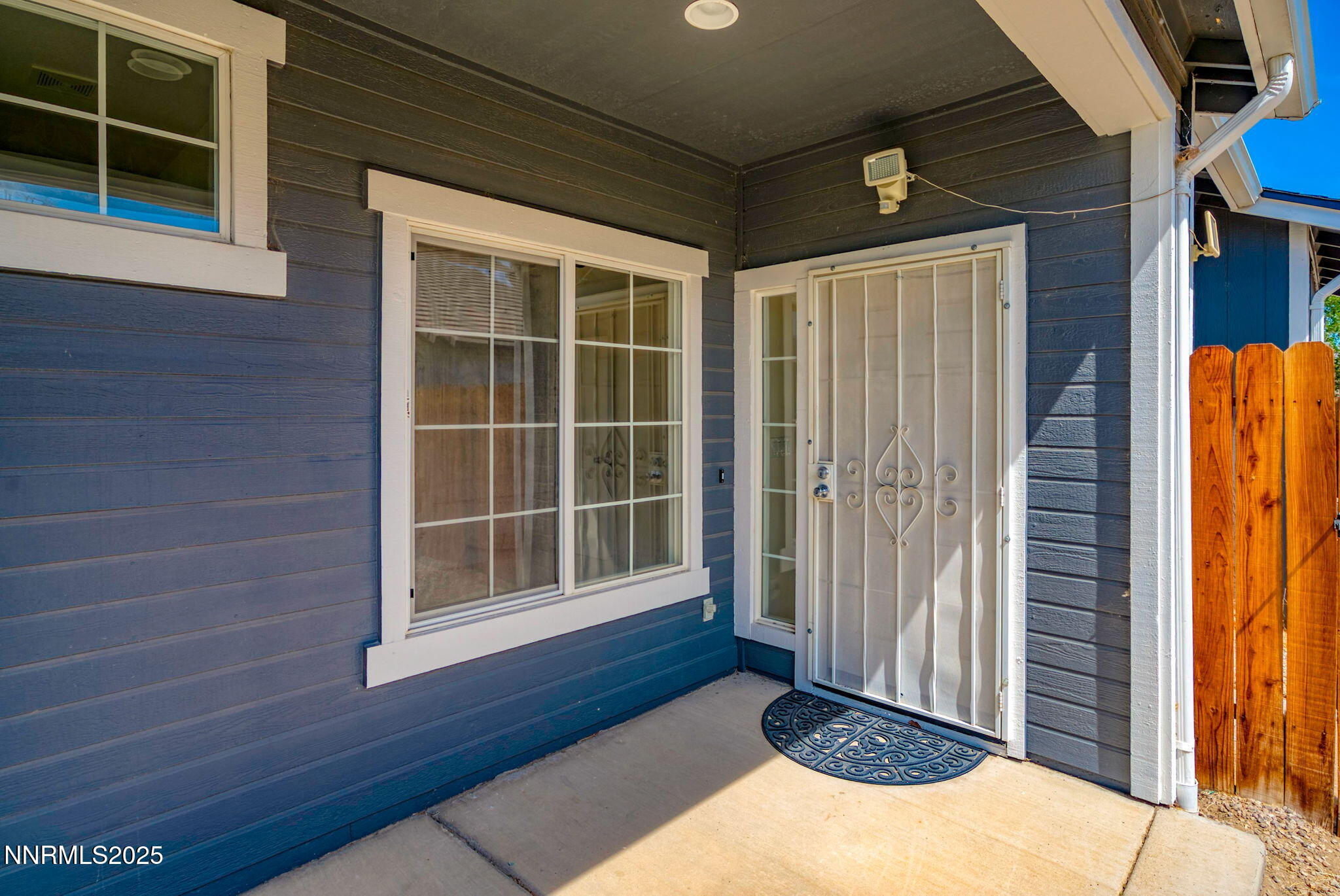 1320 Grassland Road Property Photo 4