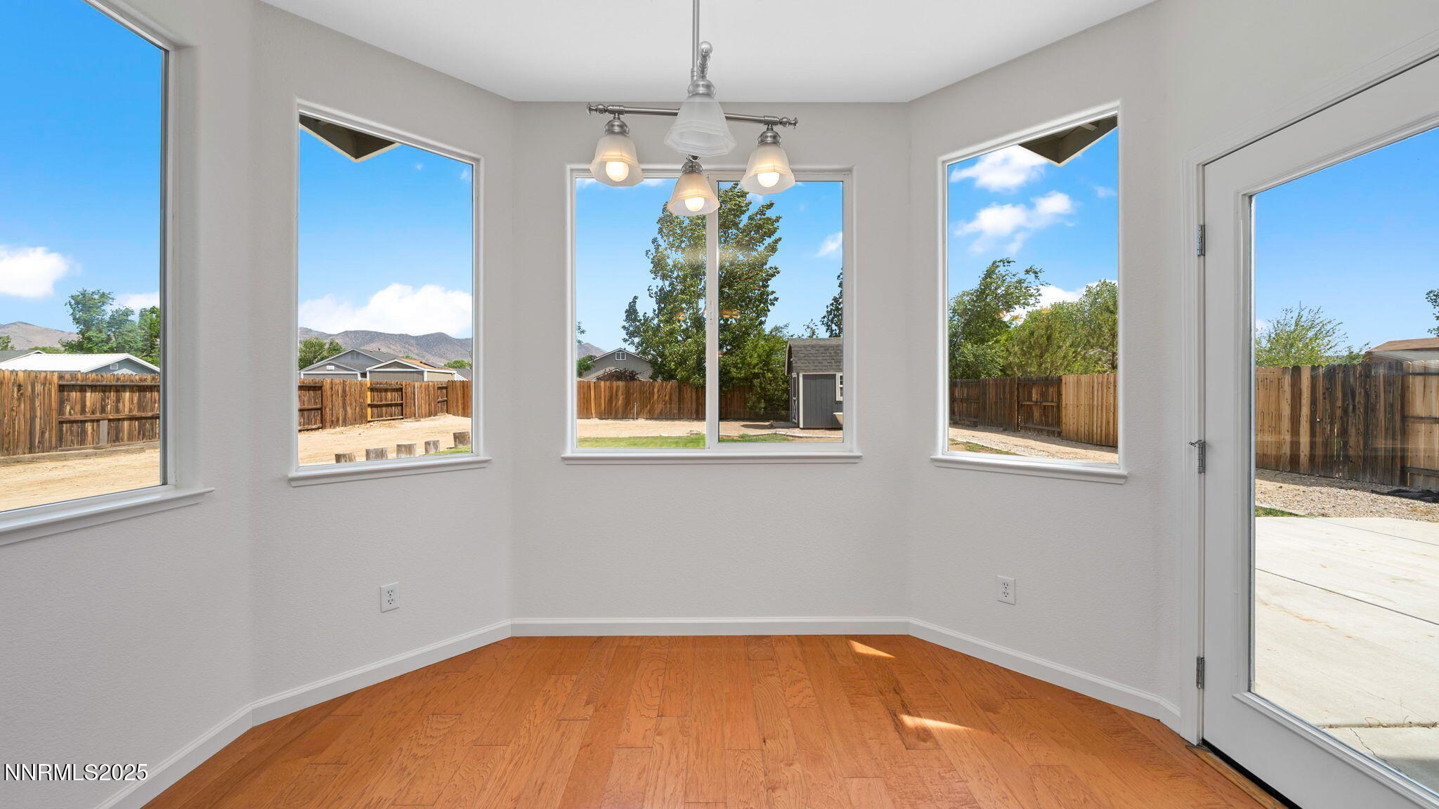 1320 Grassland Road Property Photo 10