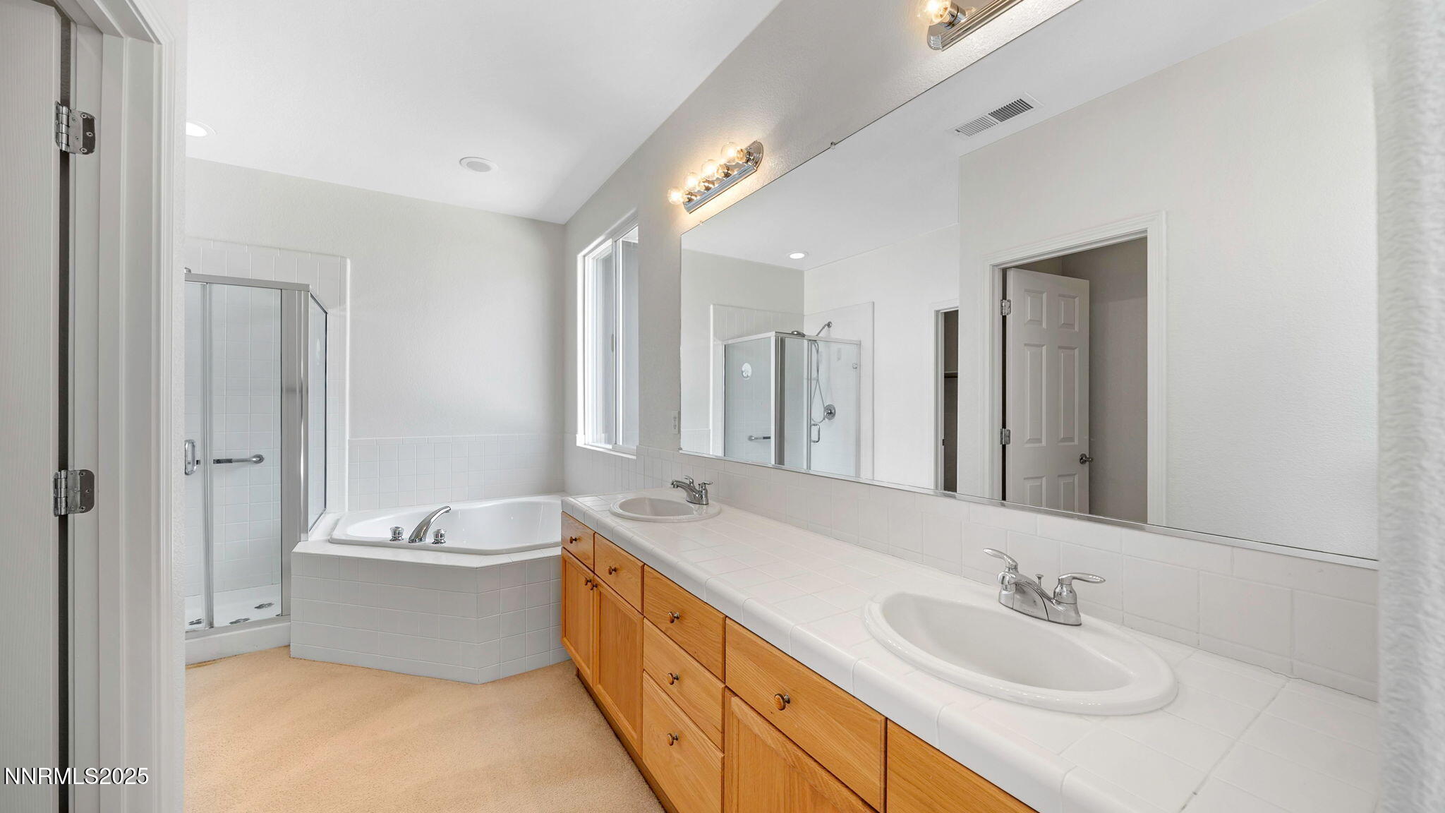 1320 Grassland Road Property Photo 23