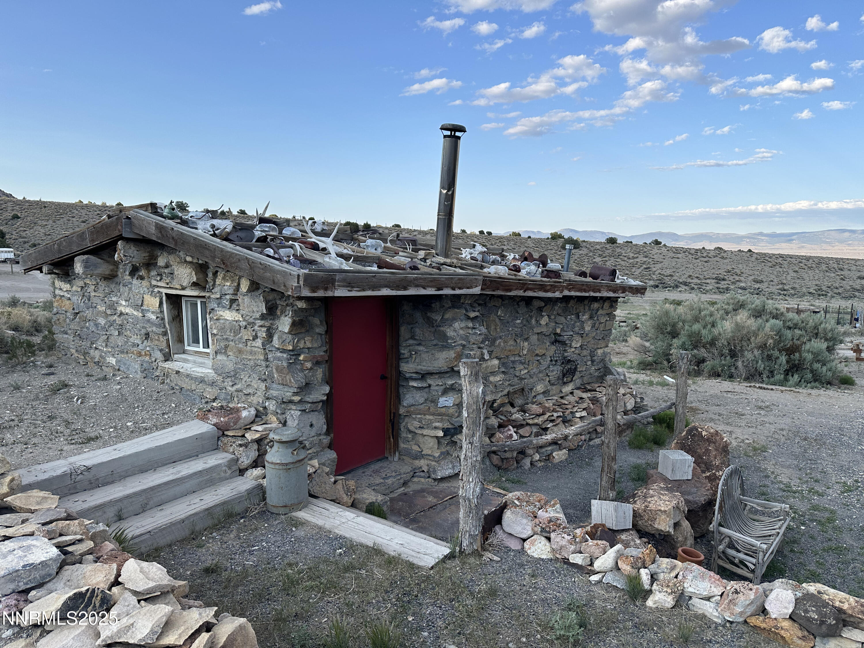 3350 Ike's Canyon Road Property Photo 8