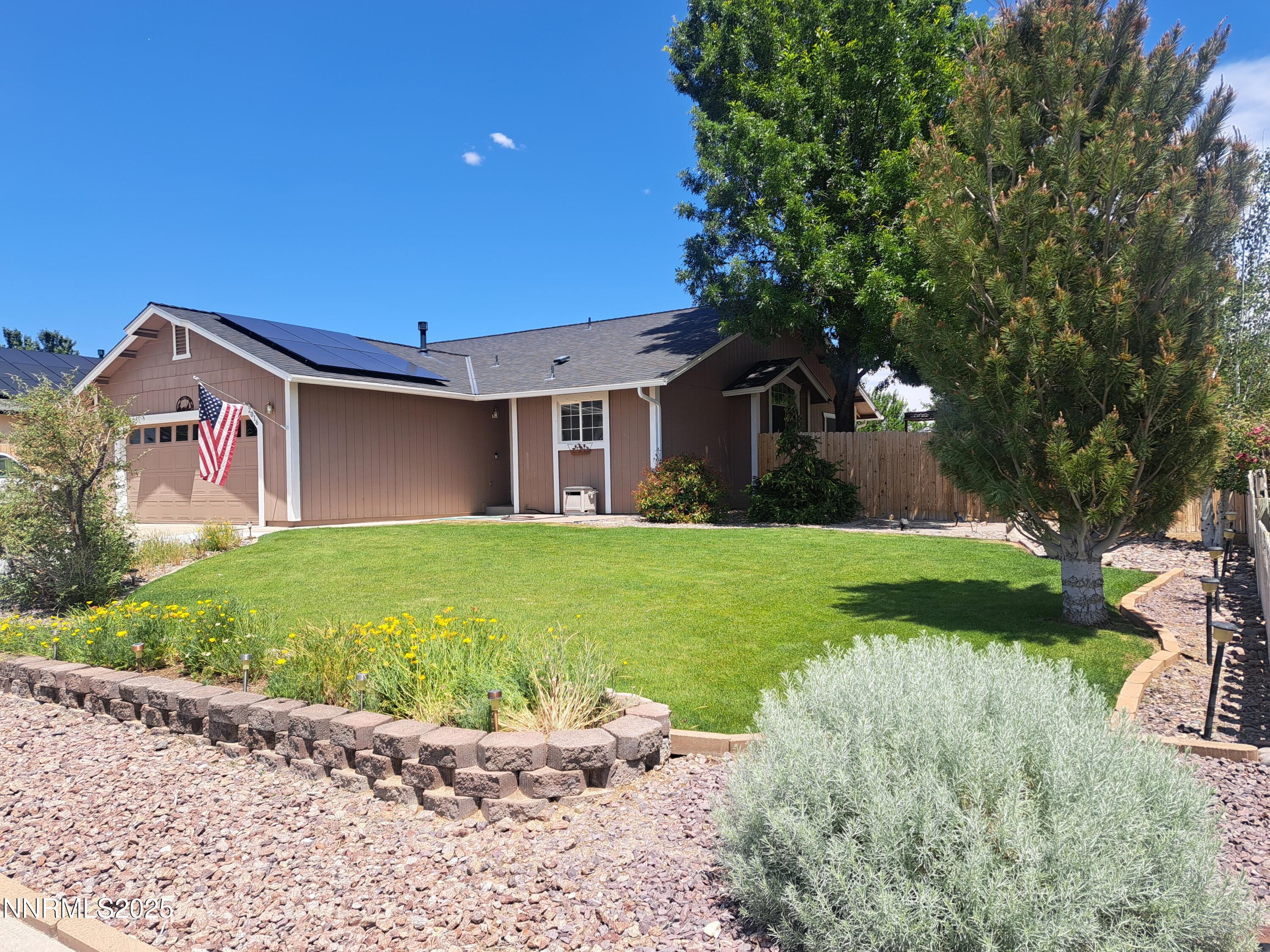 2016 Flycatcher Drive Property Photo 1