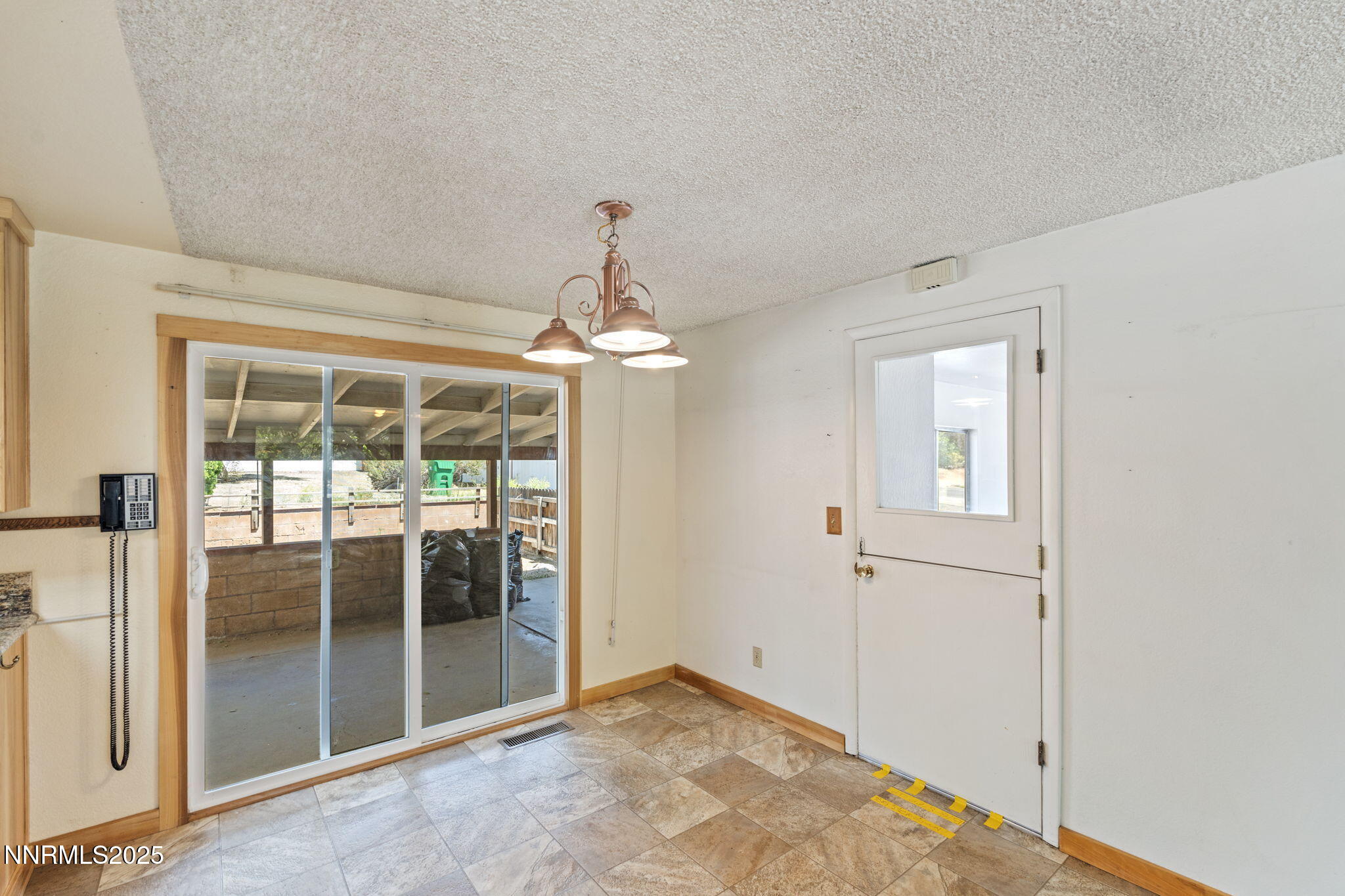 2000 E Clearview Drive Property Photo 12