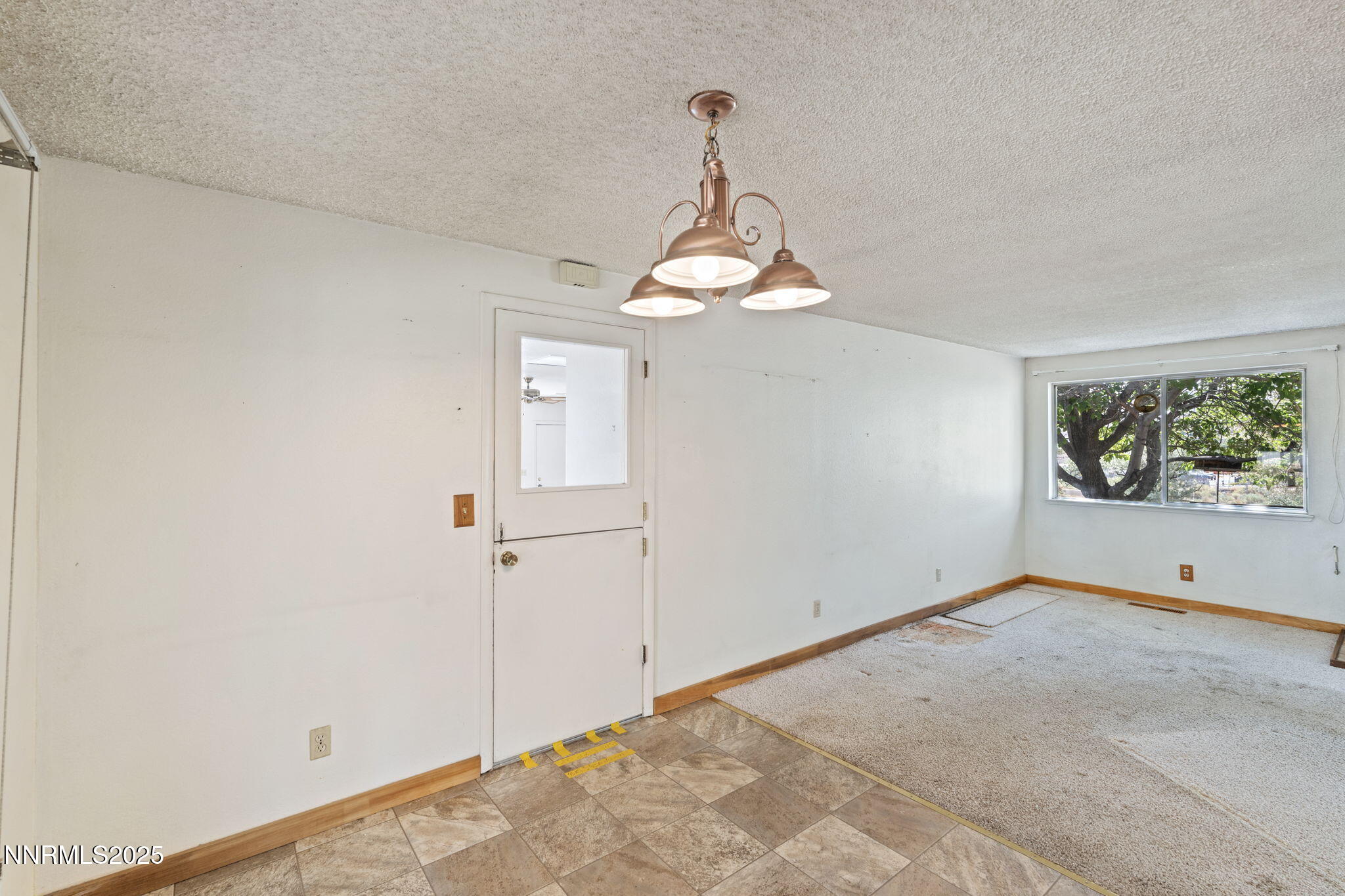 2000 E Clearview Drive Property Photo 14