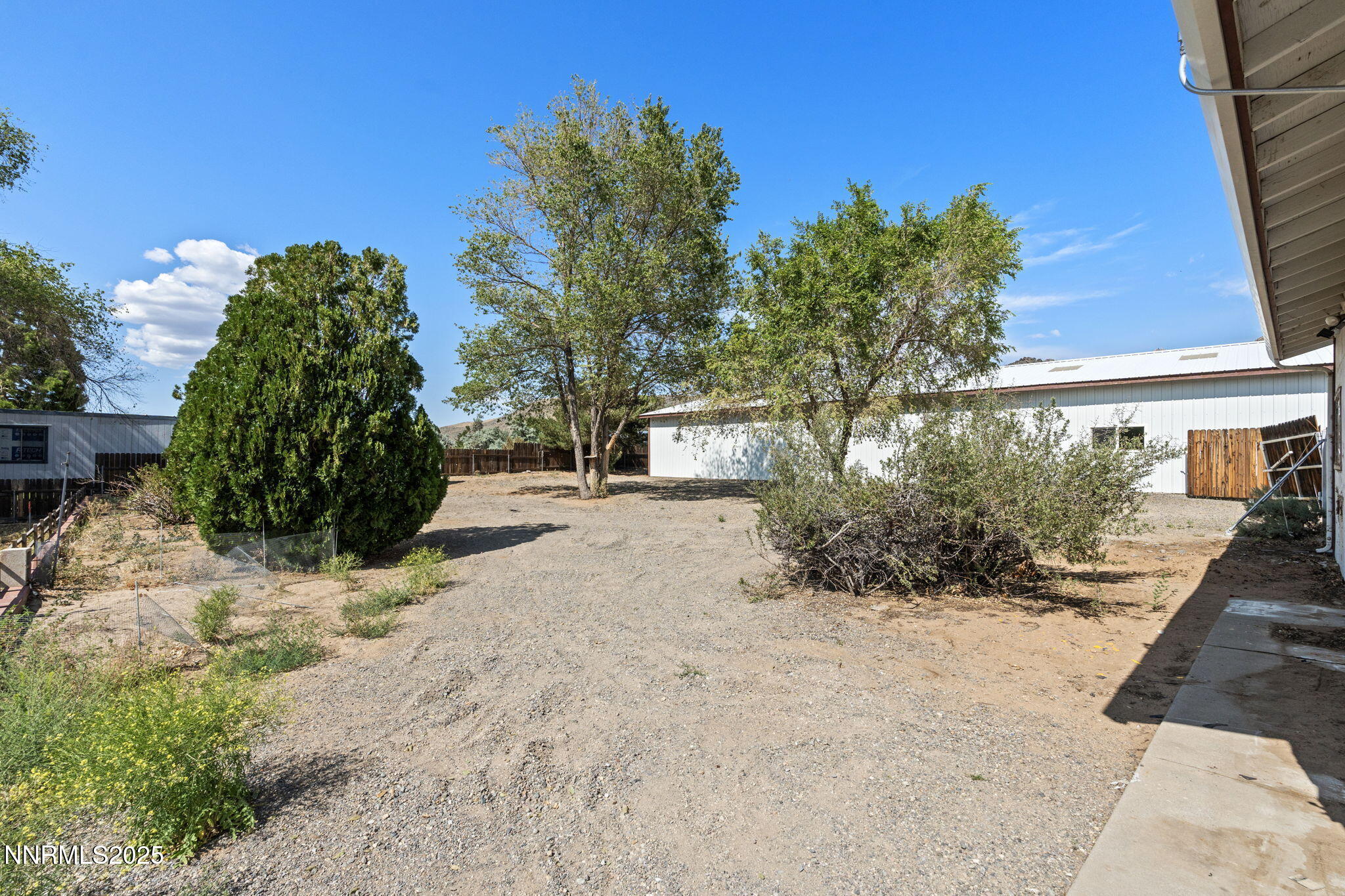 2000 E Clearview Drive Property Photo 28