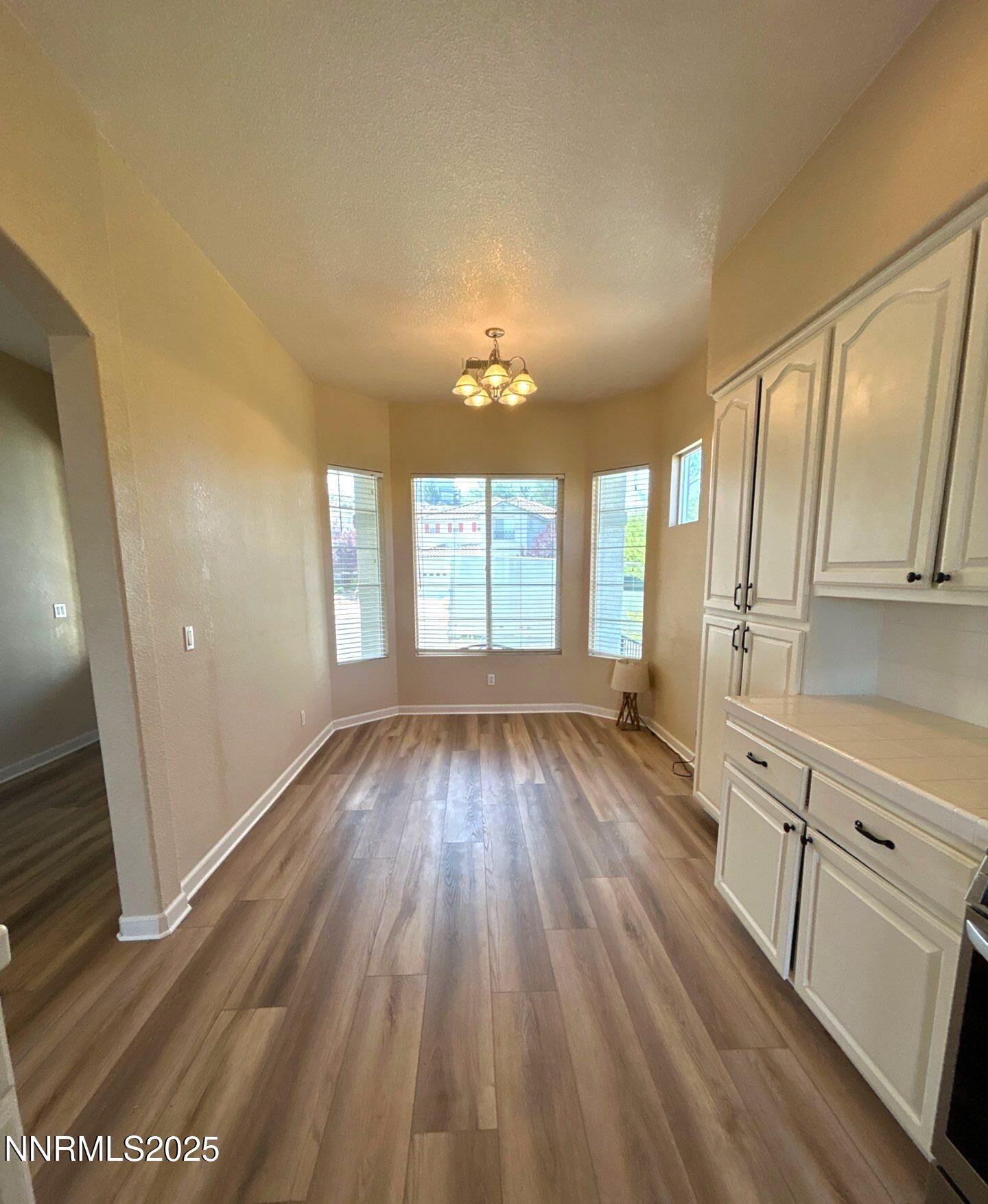 1484 Cloud Peak Drive Property Photo 6