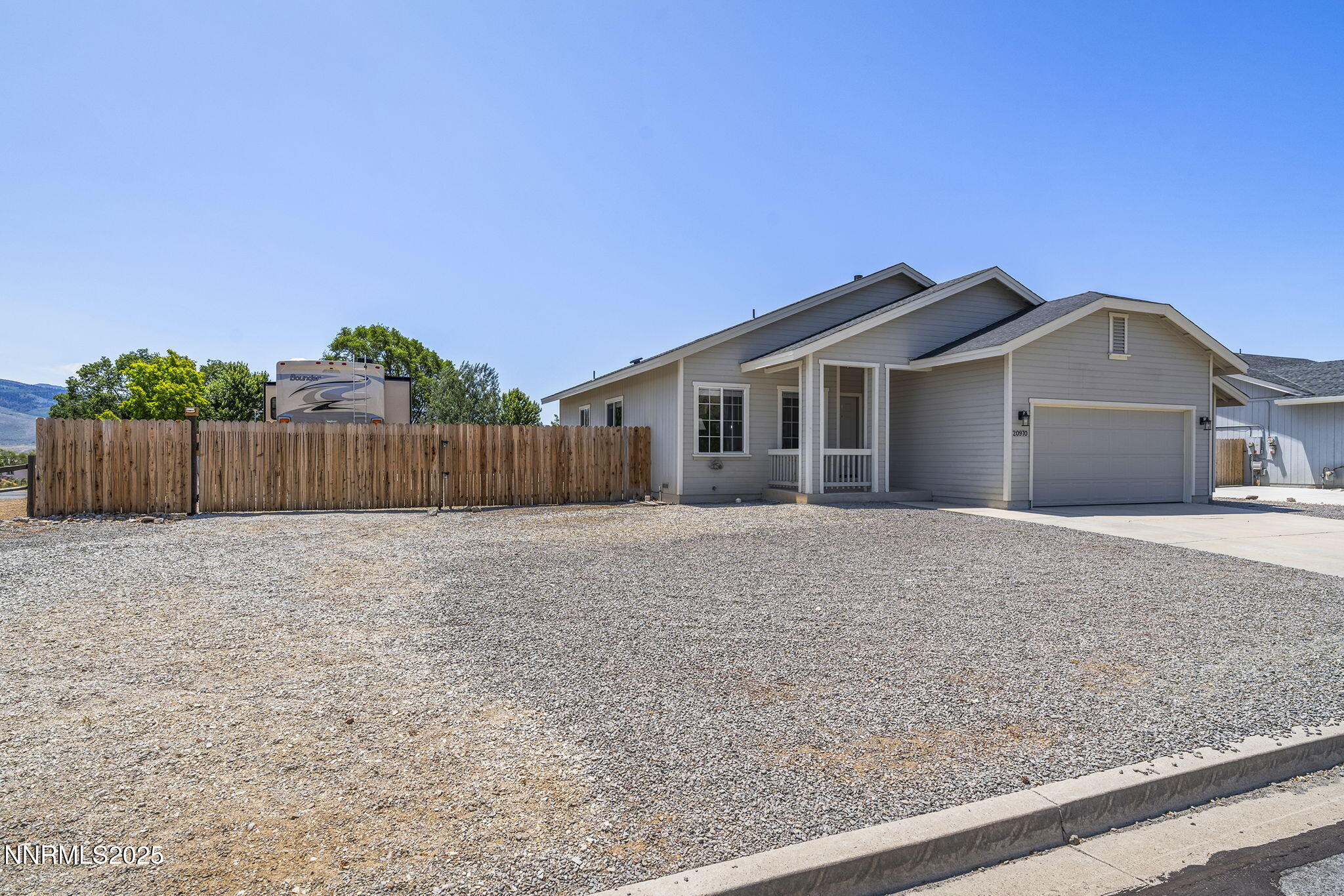 20970 White Rock Drive Property Photo 3