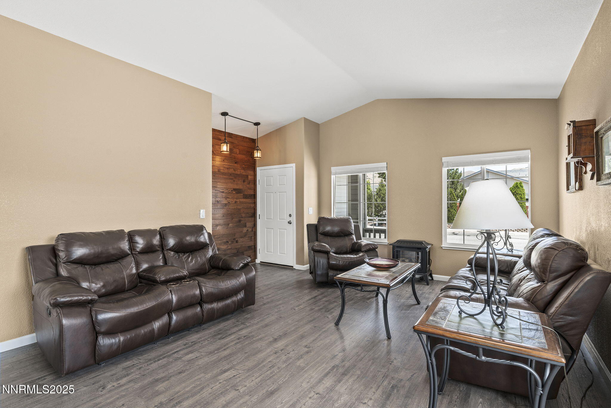 20970 White Rock Drive Property Photo 10