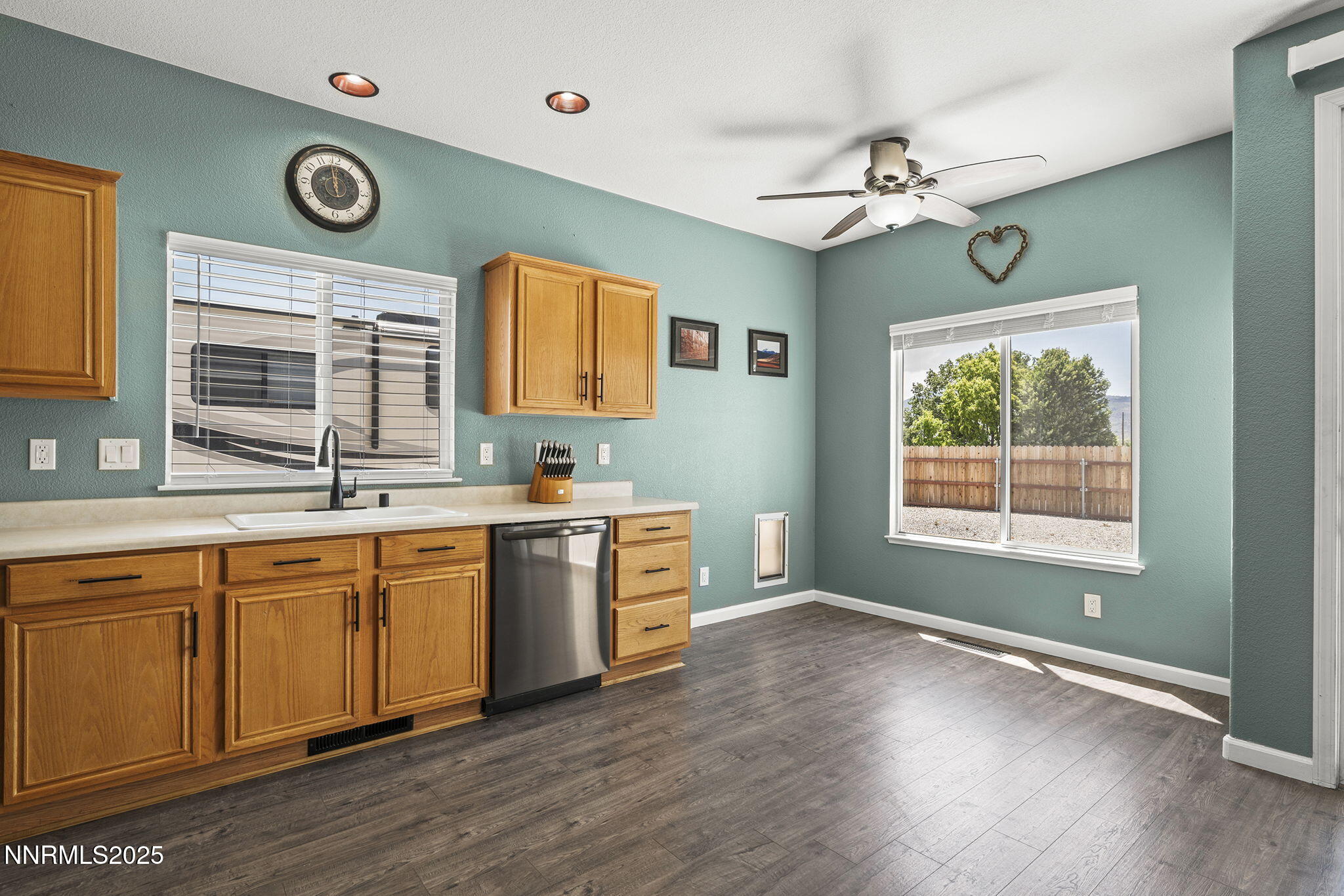 20970 White Rock Drive Property Photo 17