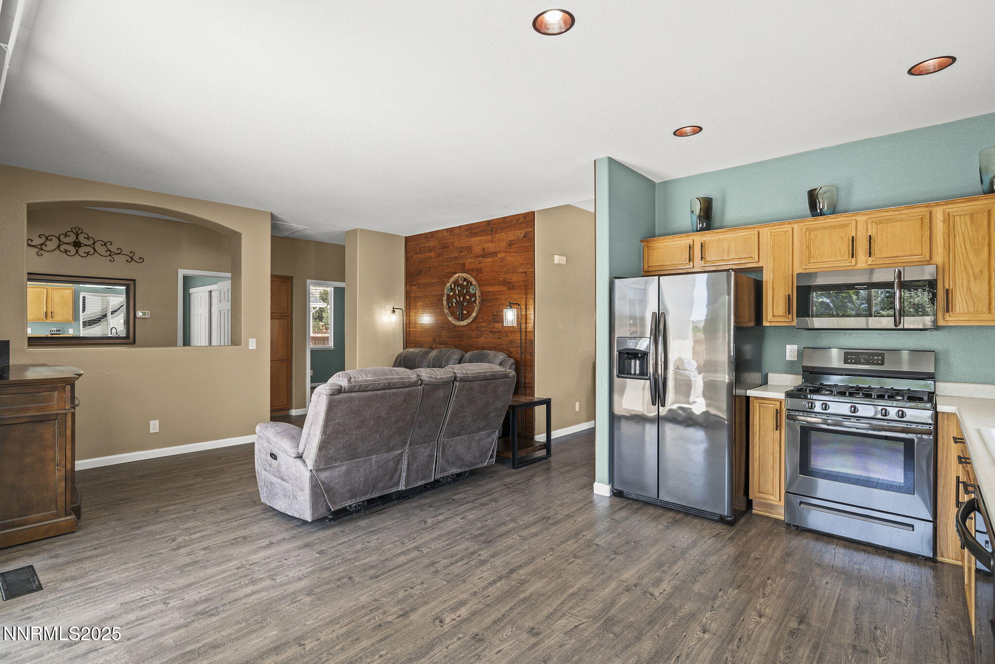 20970 White Rock Drive Property Photo 18