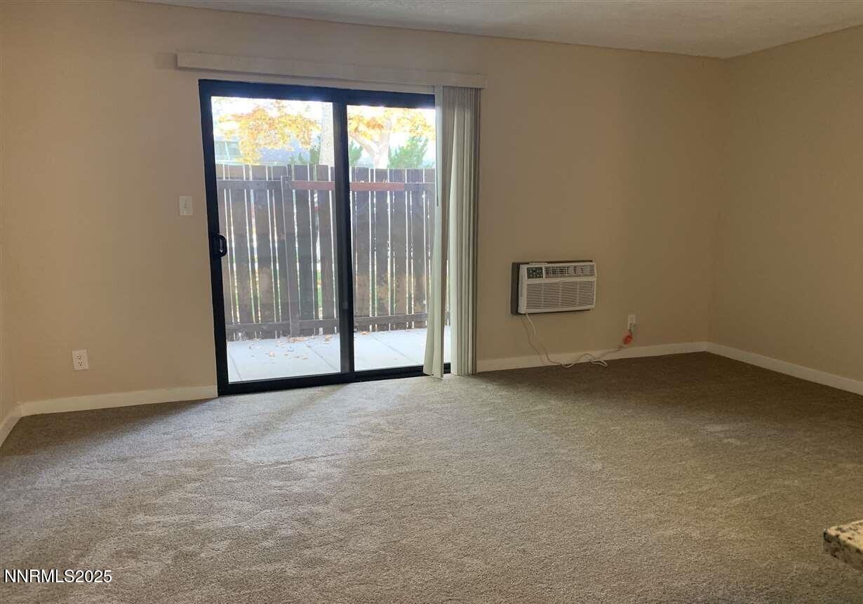2450 Lymbery Street Property Photo 5