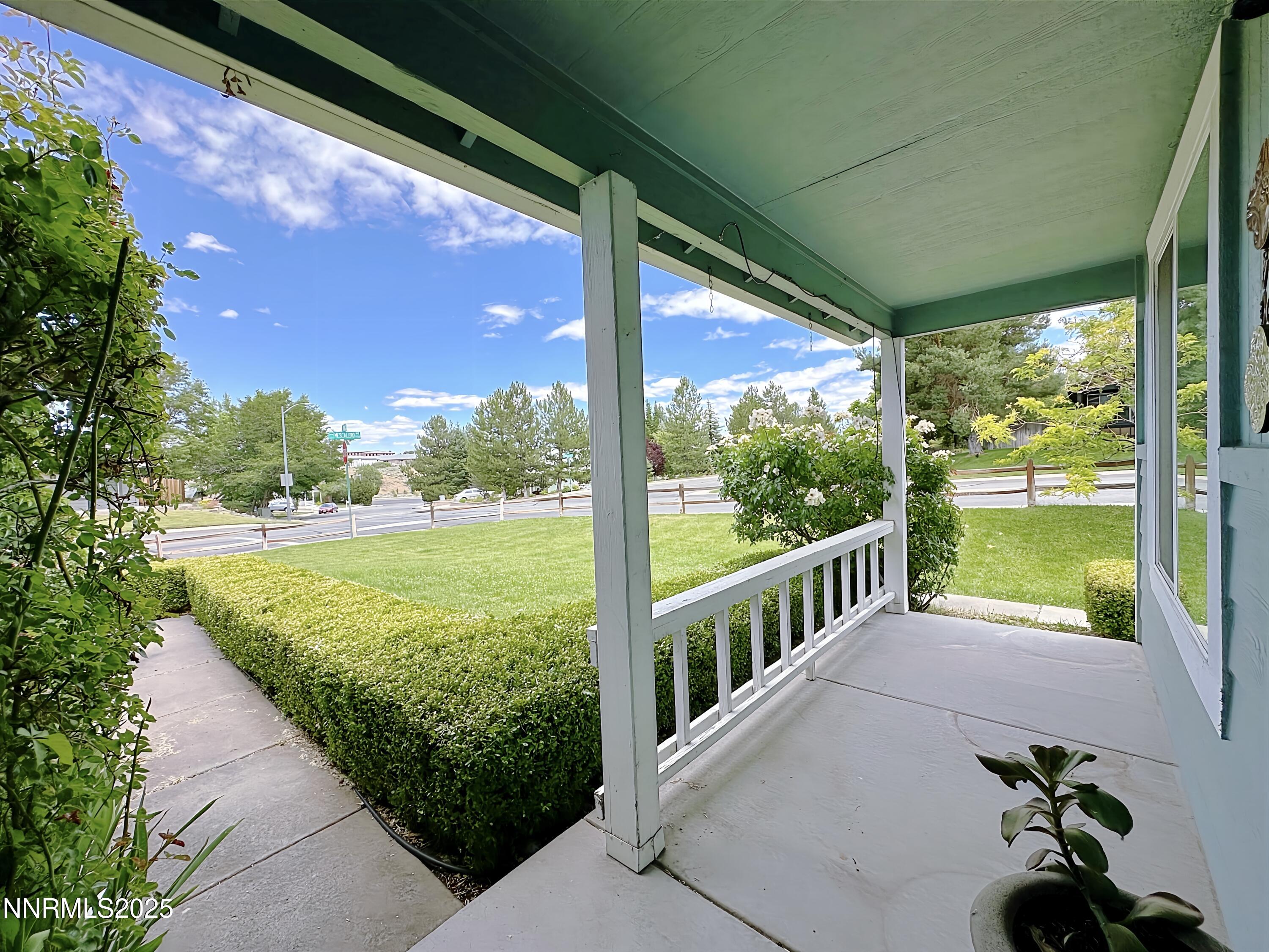 1471 Mescalero Avenue Property Photo 3