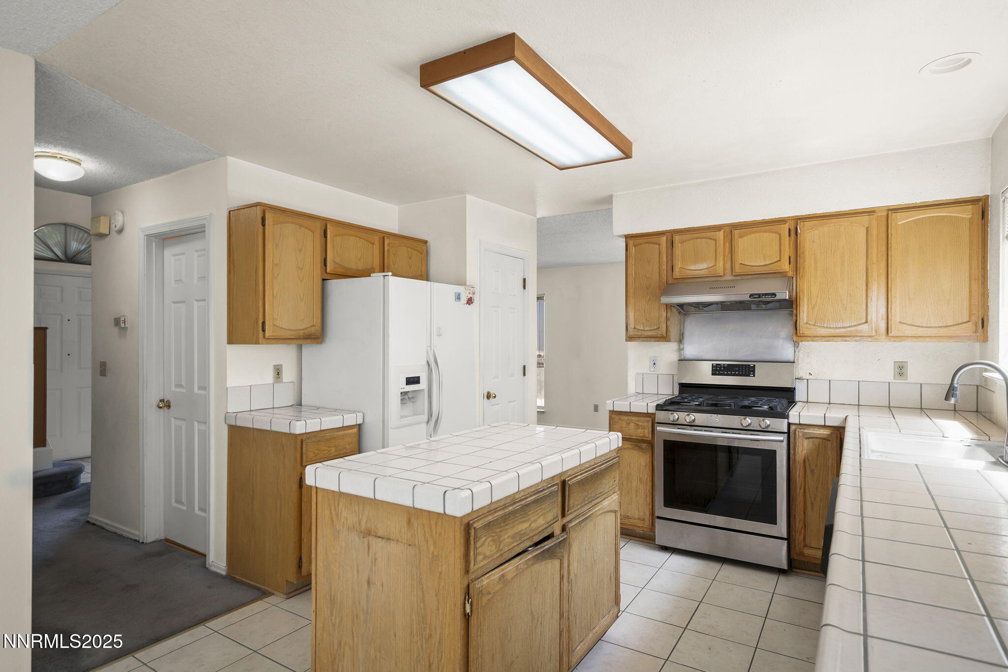 940 Skyway Drive Property Photo 13