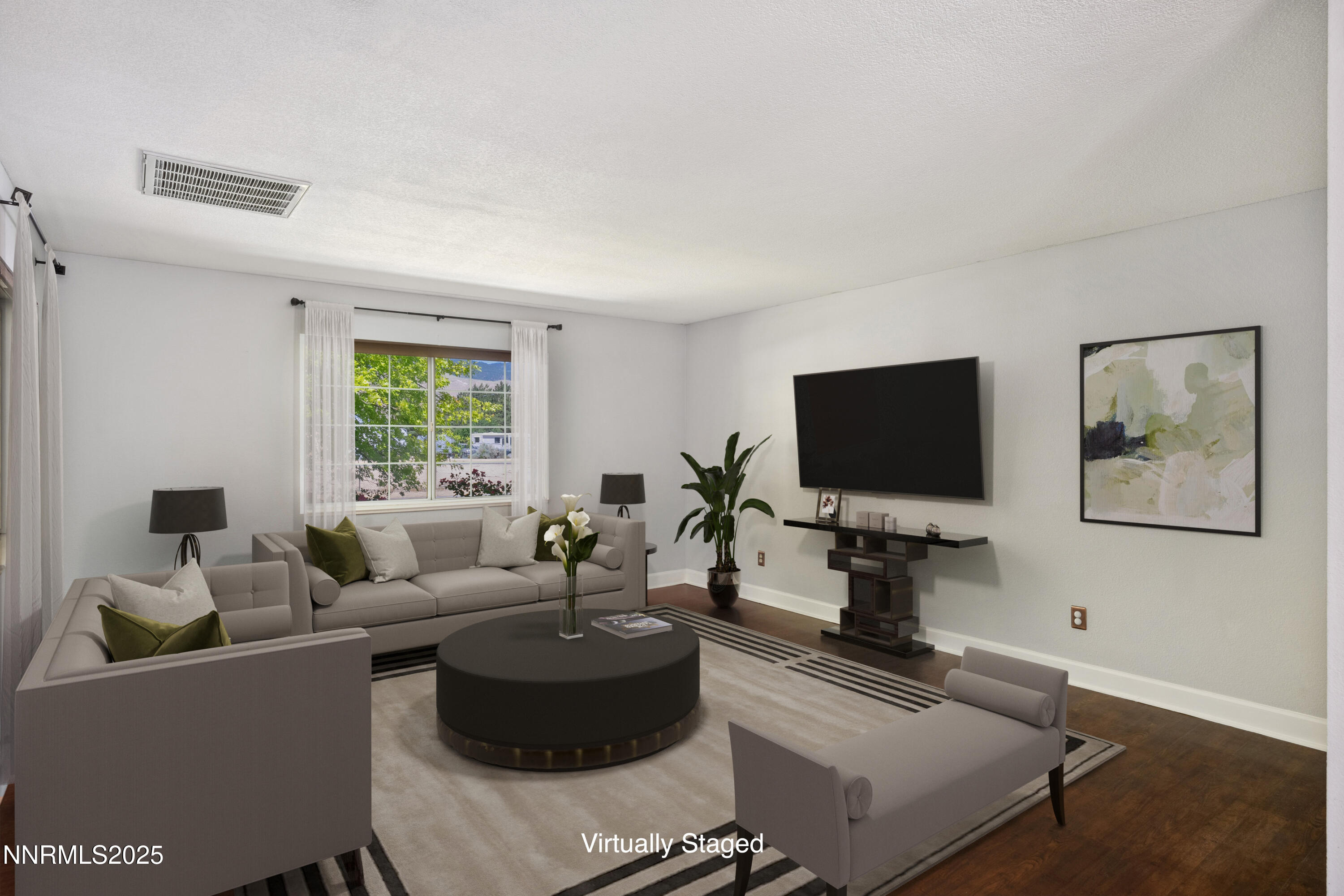 4221 Hillview Drive Property Photo 11