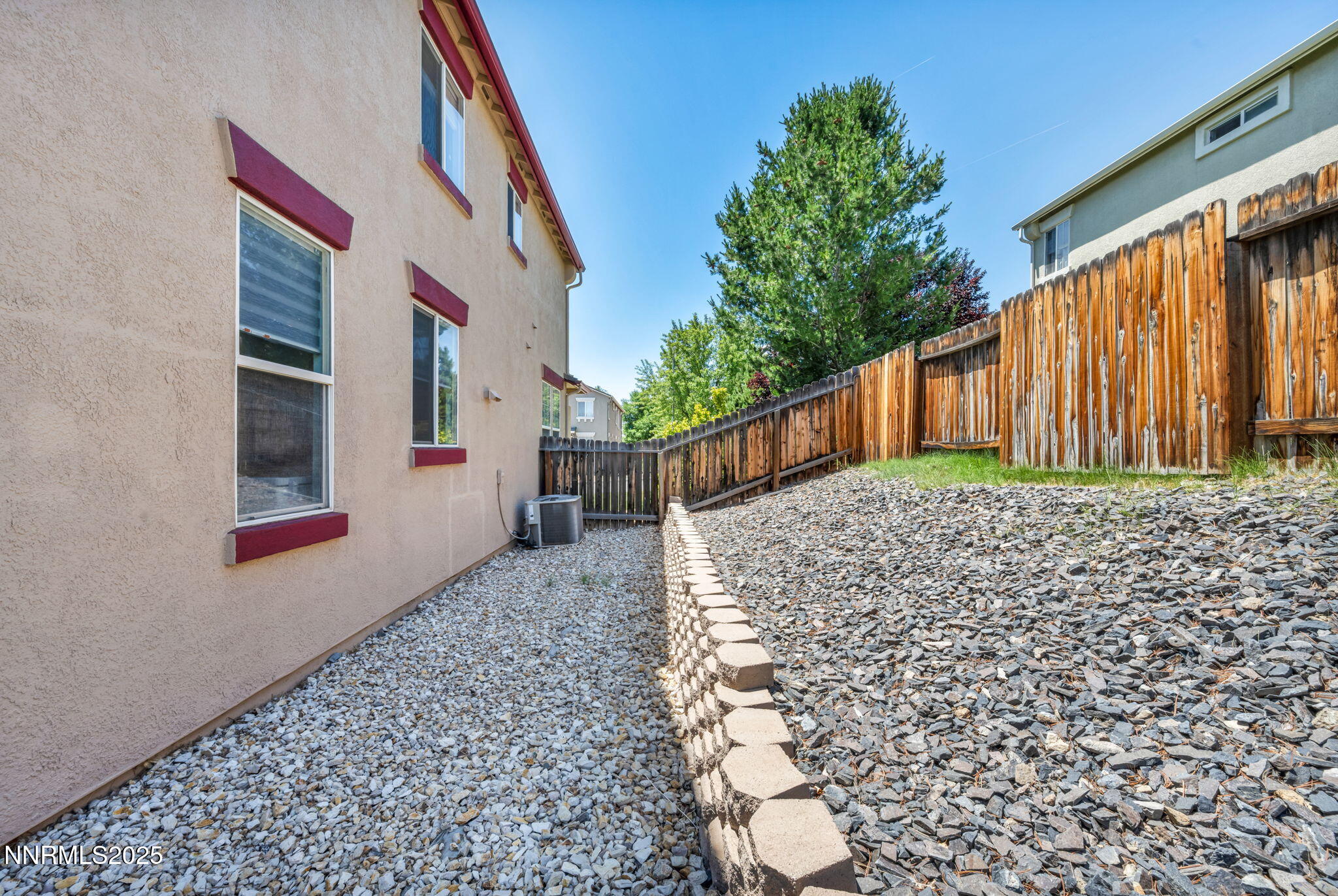 585 Sonora Pass Court Property Photo 49