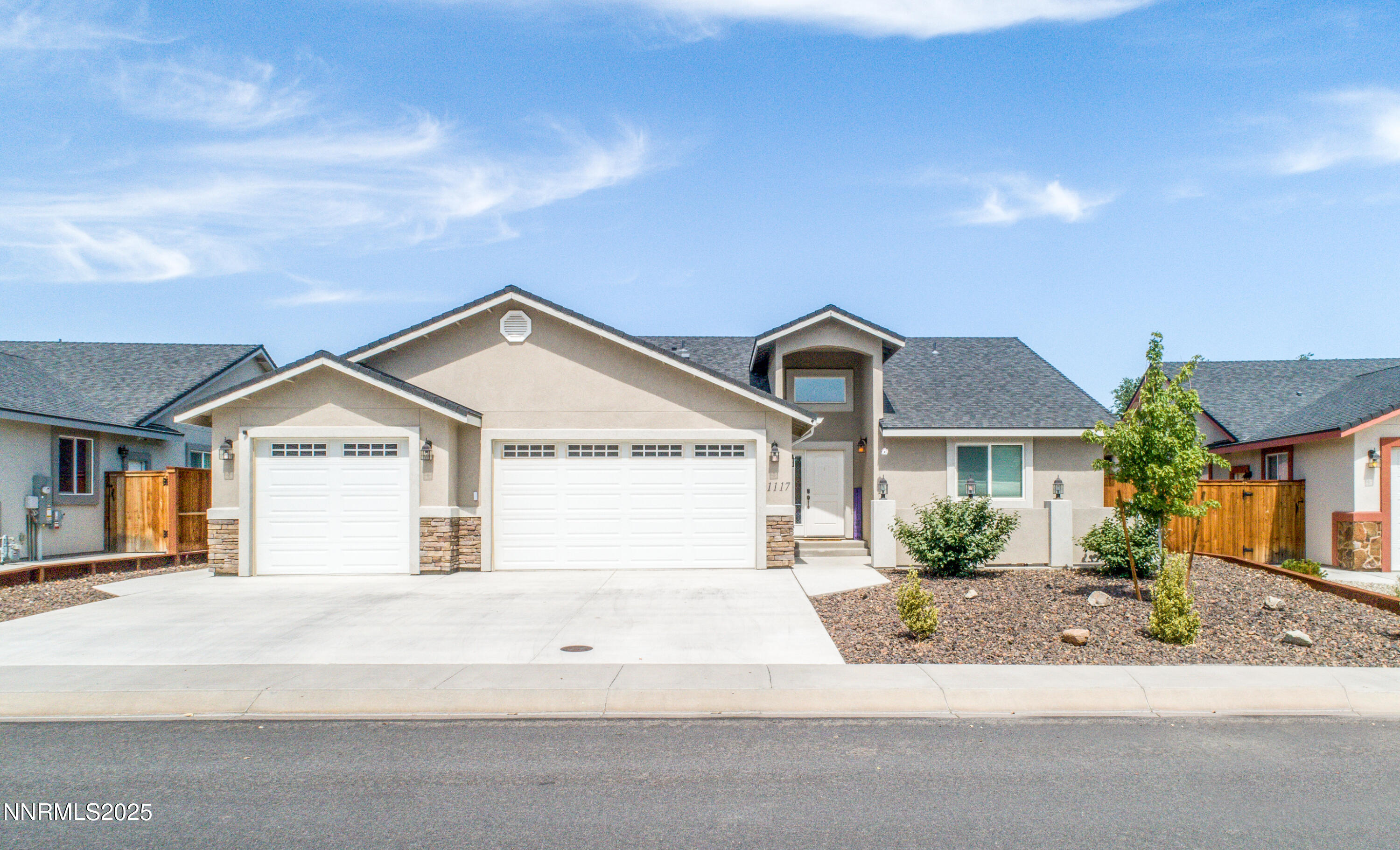 1117 Dixie Lane Property Photo 1