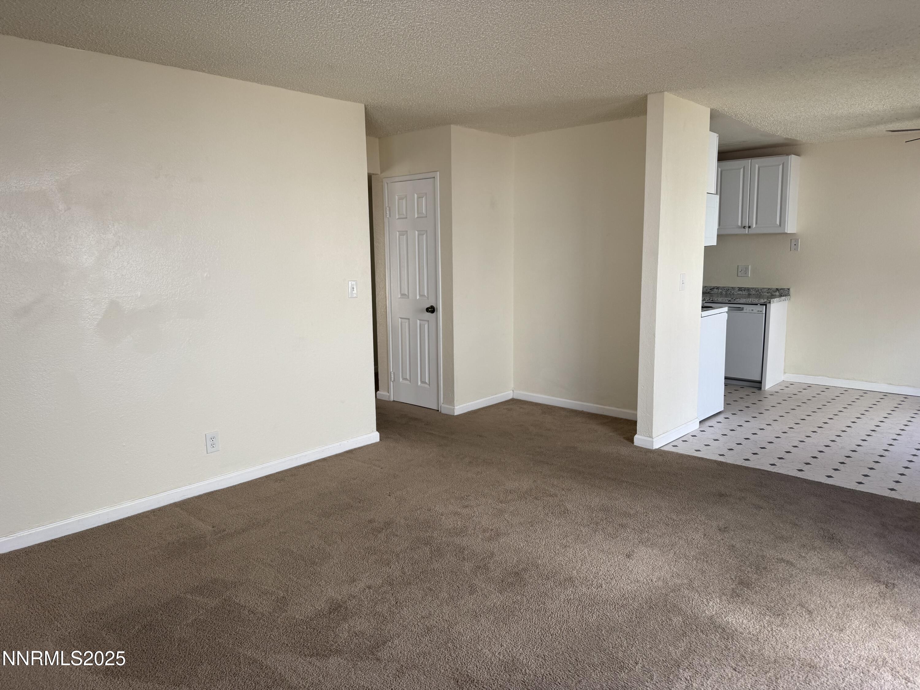 4600 Neil Road Property Photo 6