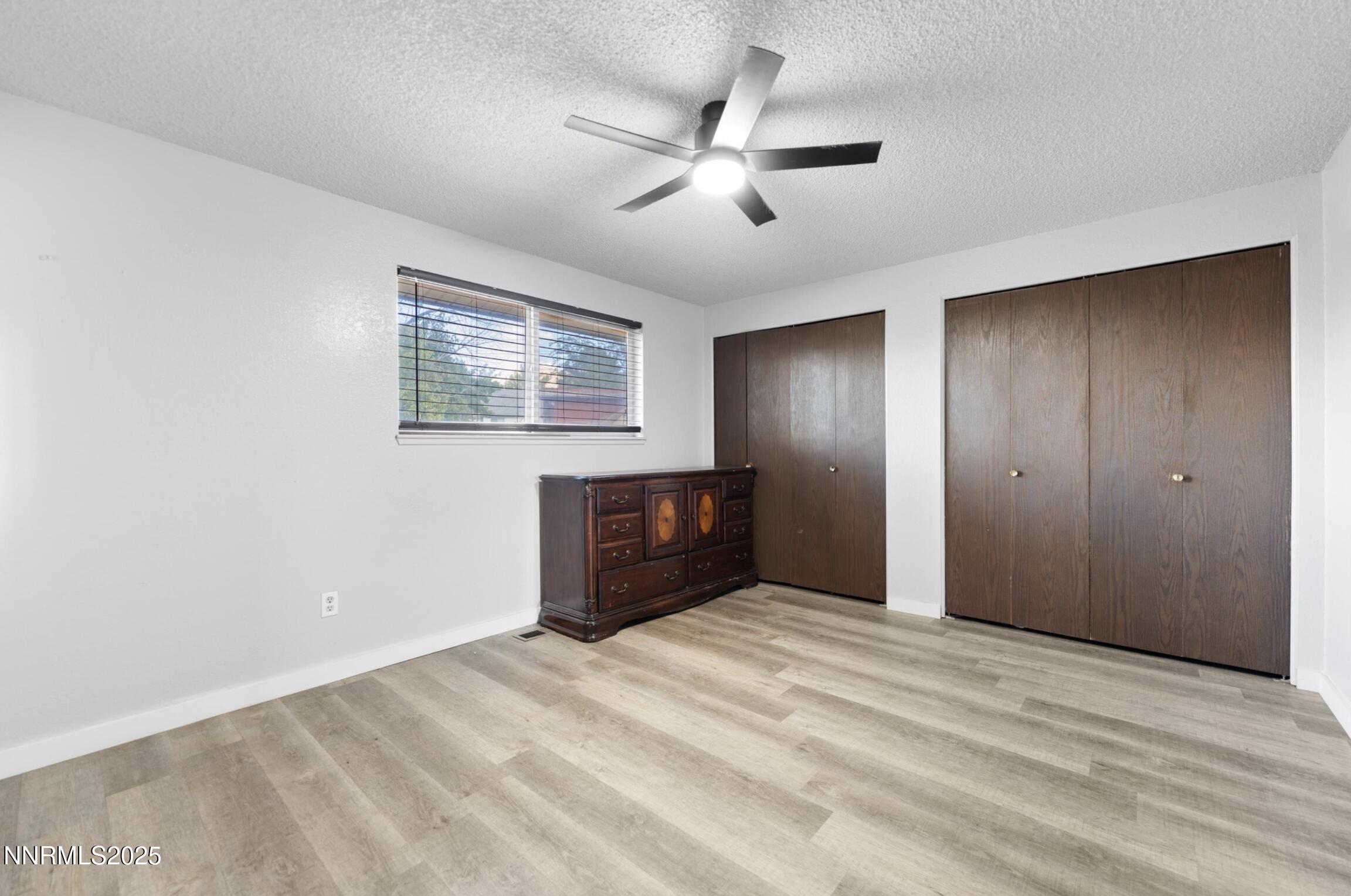 4247 Northview Drive Property Photo 12