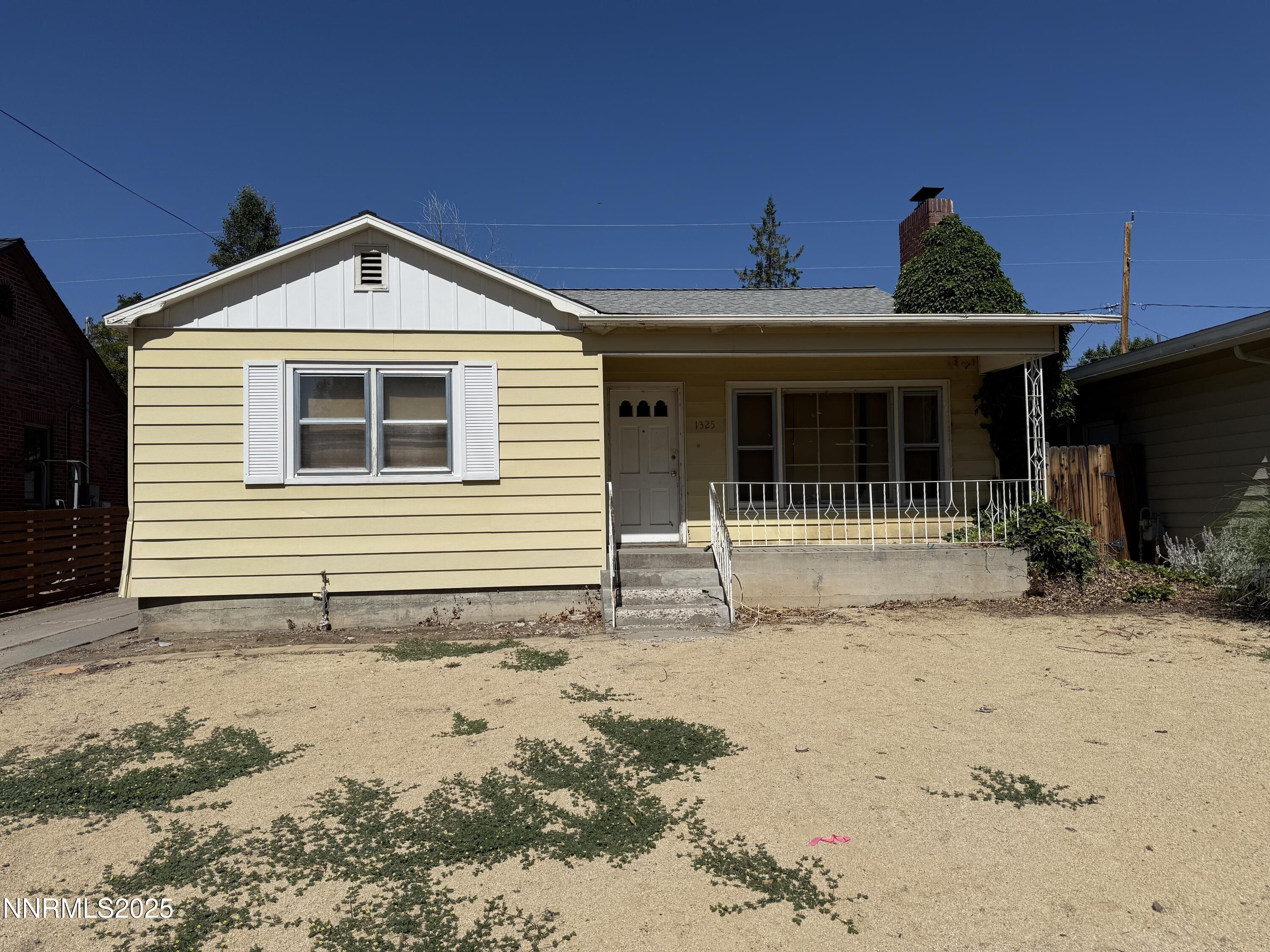 1325 Nixon Avenue Property Photo 1