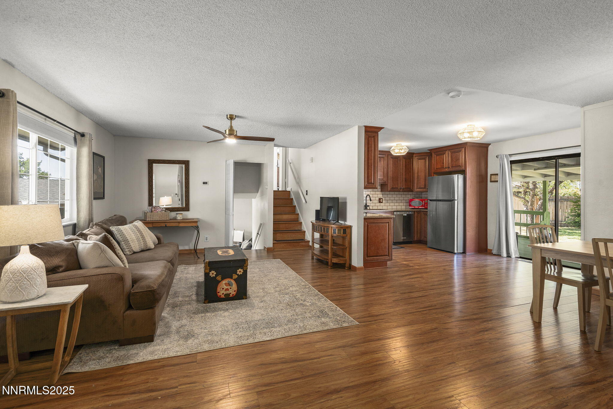 3505 Everett Drive Property Photo 2