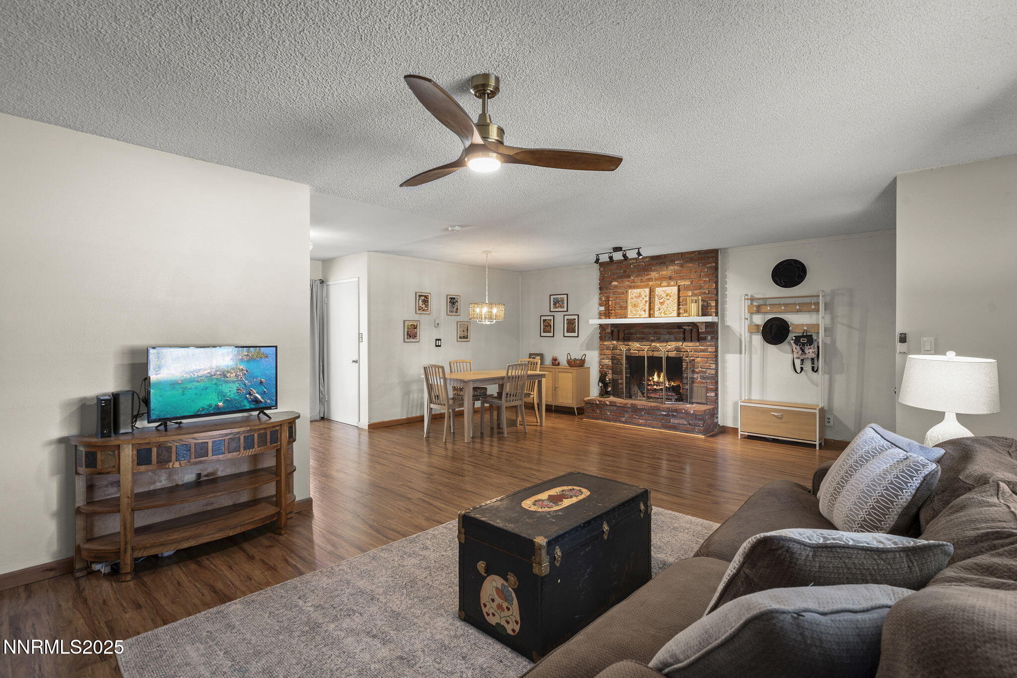 3505 Everett Drive Property Photo 4