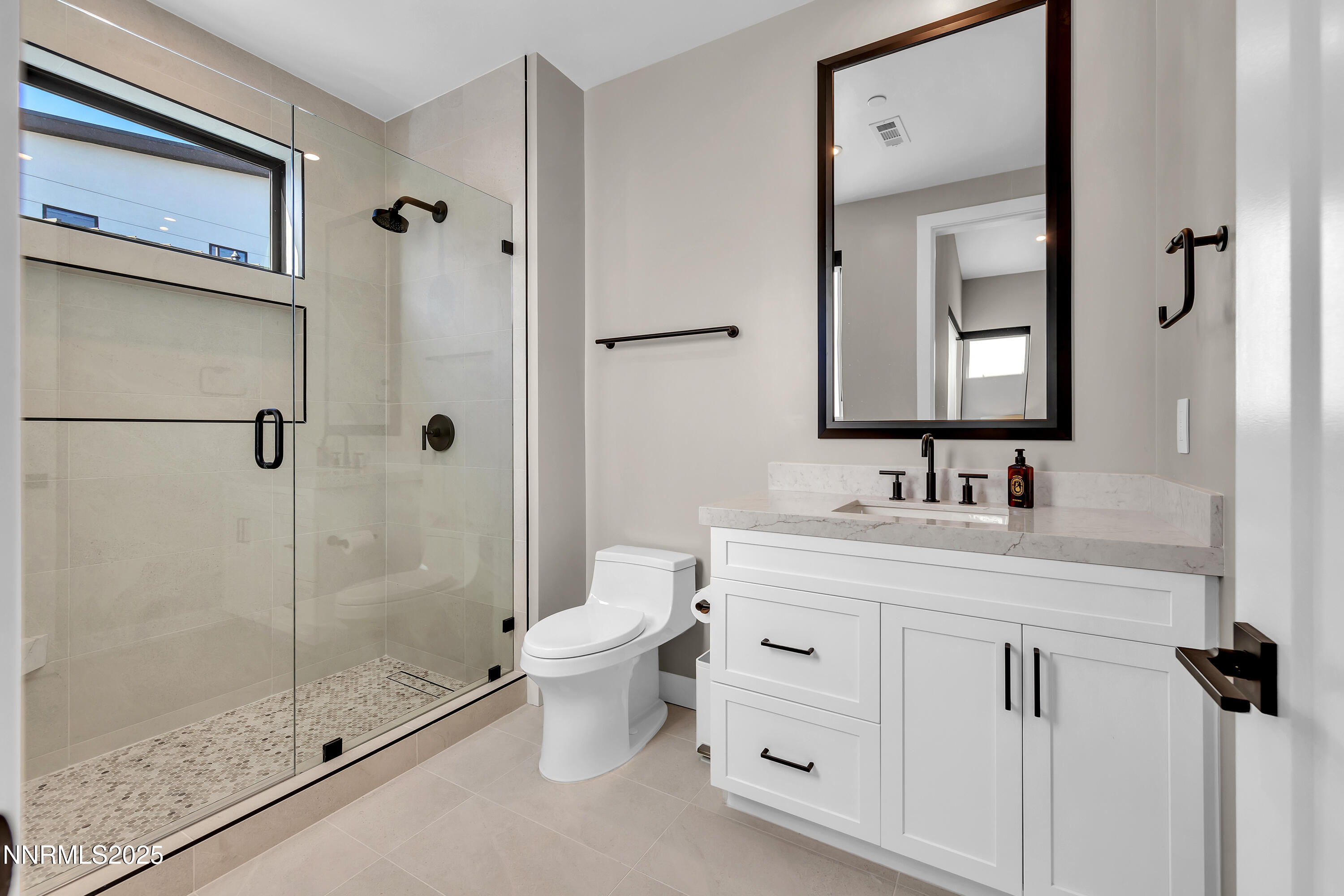 66 Caballada Street Property Photo 17