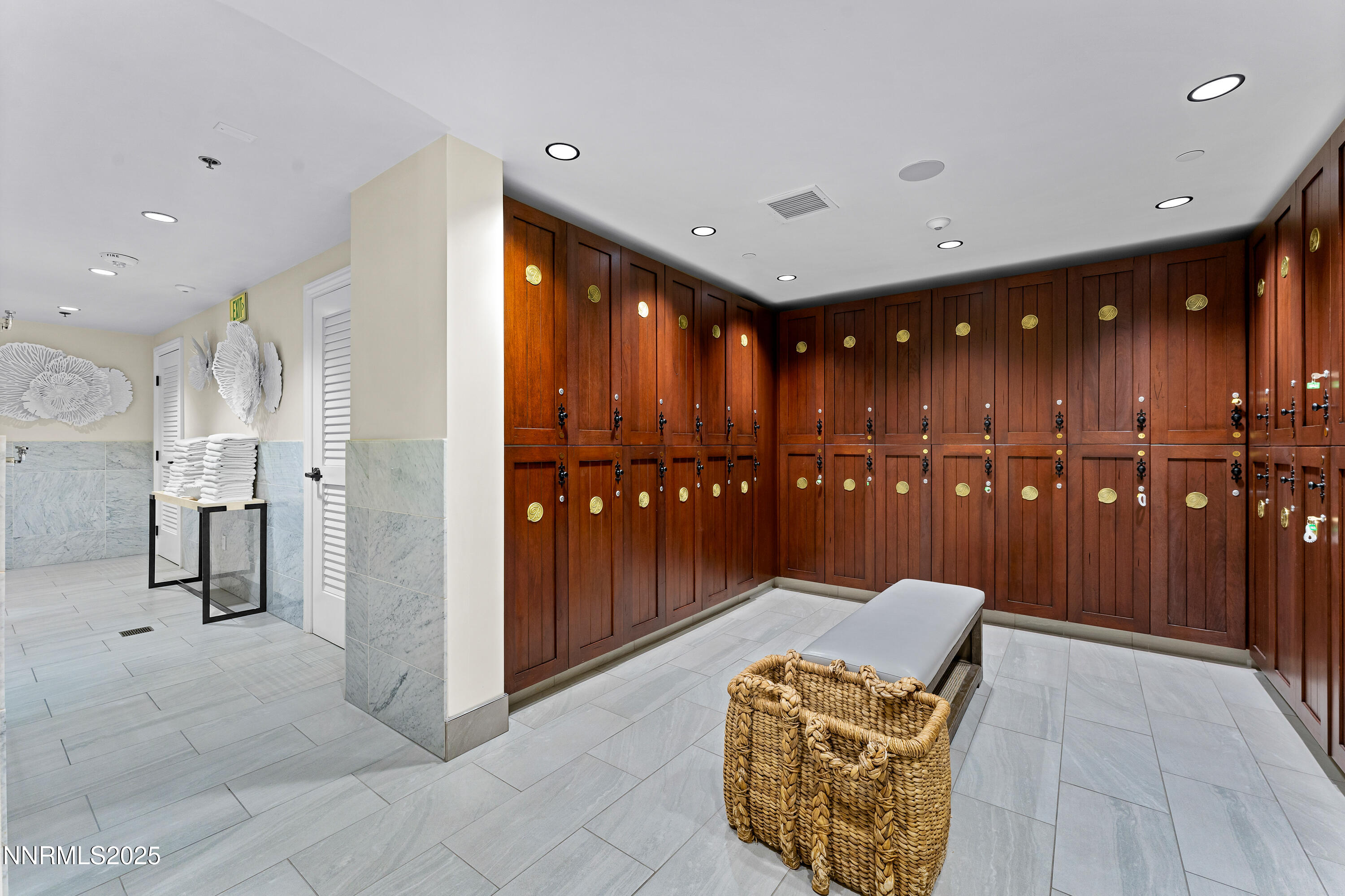 66 Caballada Street Property Photo 40
