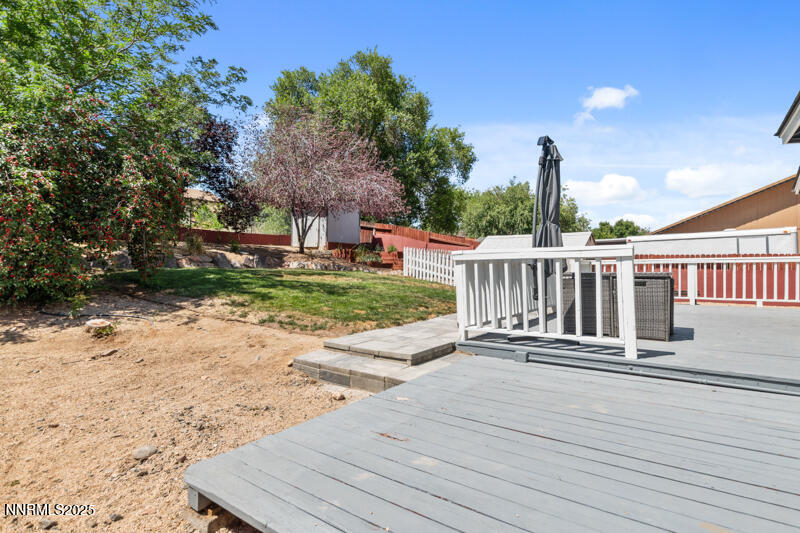 6715 Canoe Hill Drive Property Photo 19