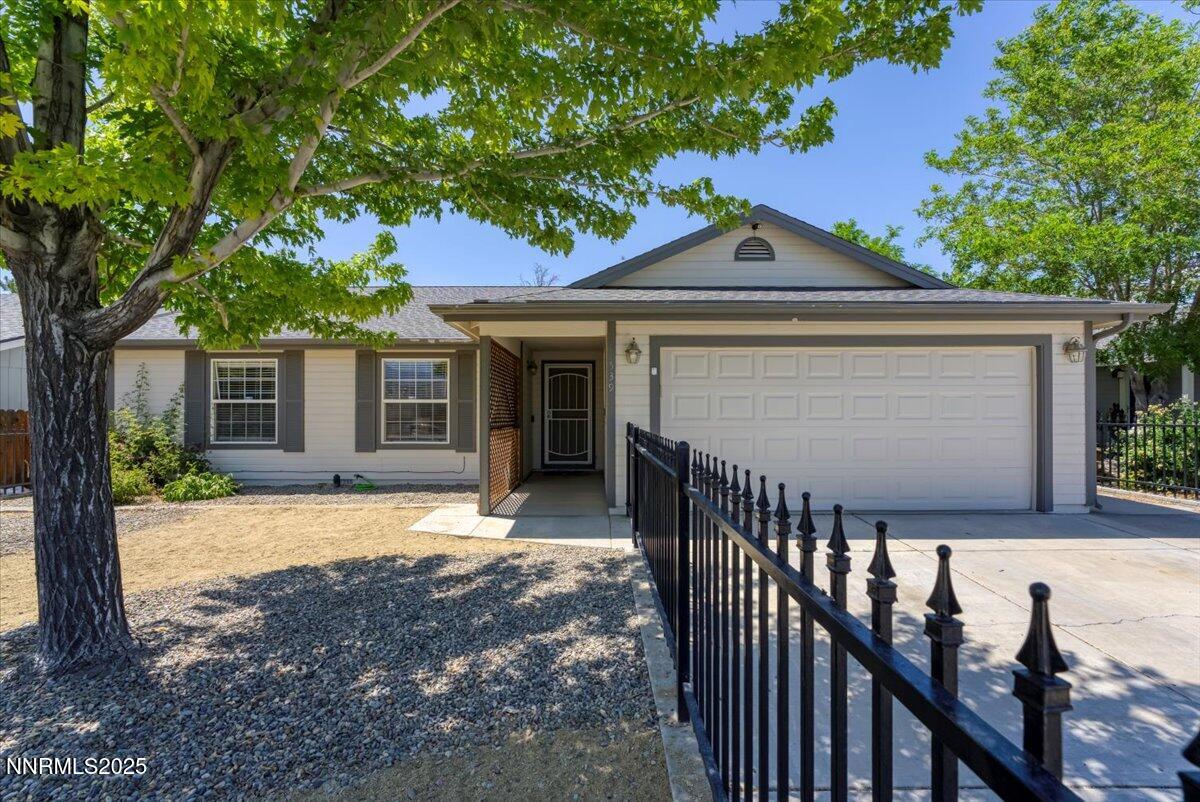 539 Rawe Peak Drive Property Photo 6