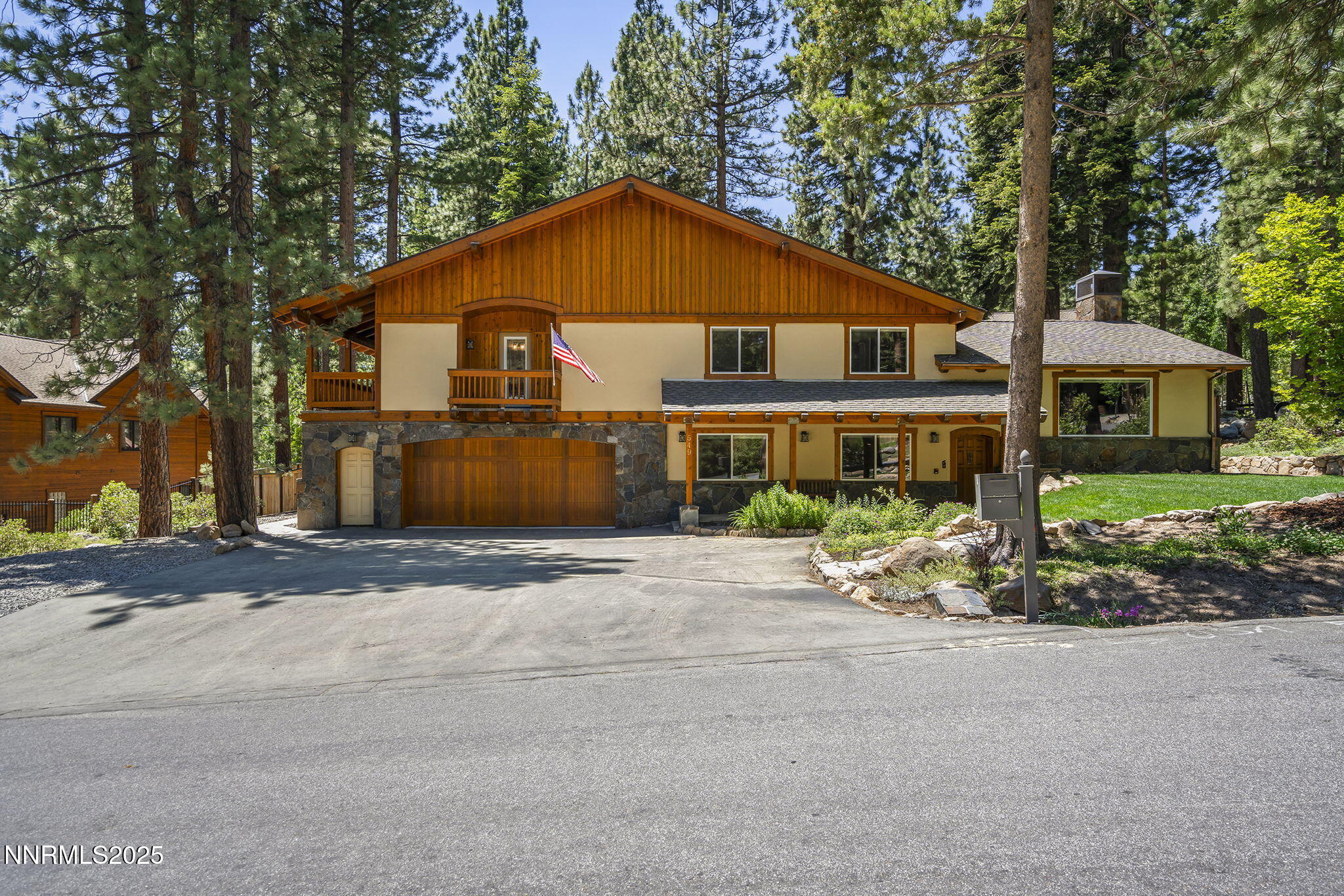 549 Mcdonald Drive Property Photo 1
