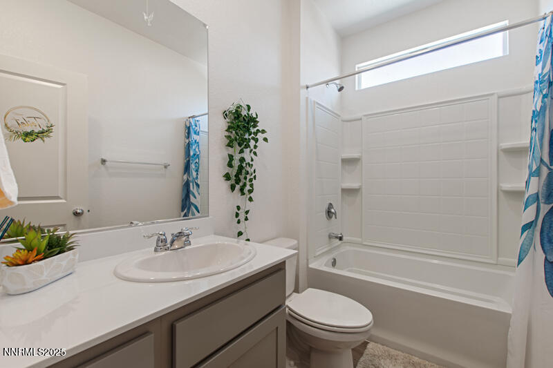 675 Mahogany Drive Property Photo 13