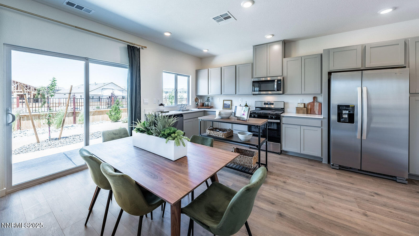 1755 Biotite Way Property Photo 8