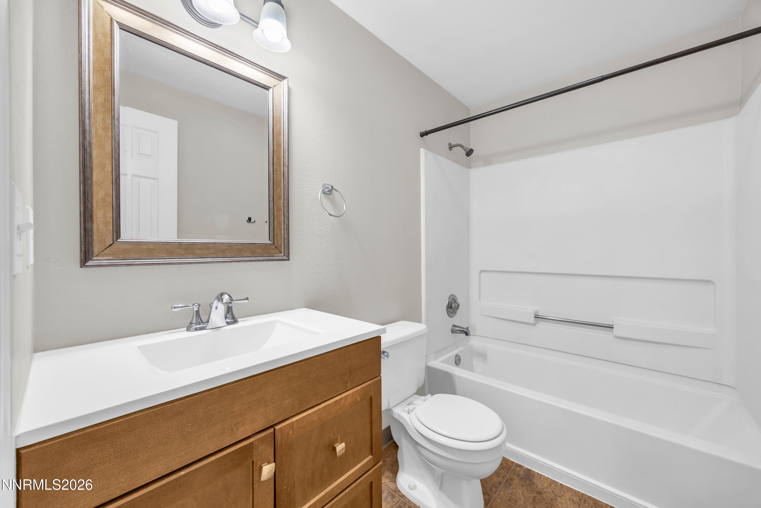 1414 E 9th Street Unit 4 Property Photo 15