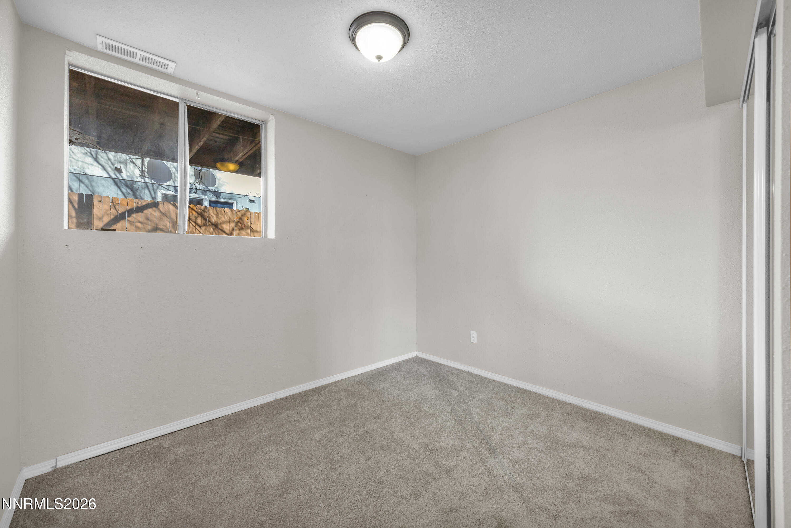 1414 E 9th Street Unit 4 Property Photo 19