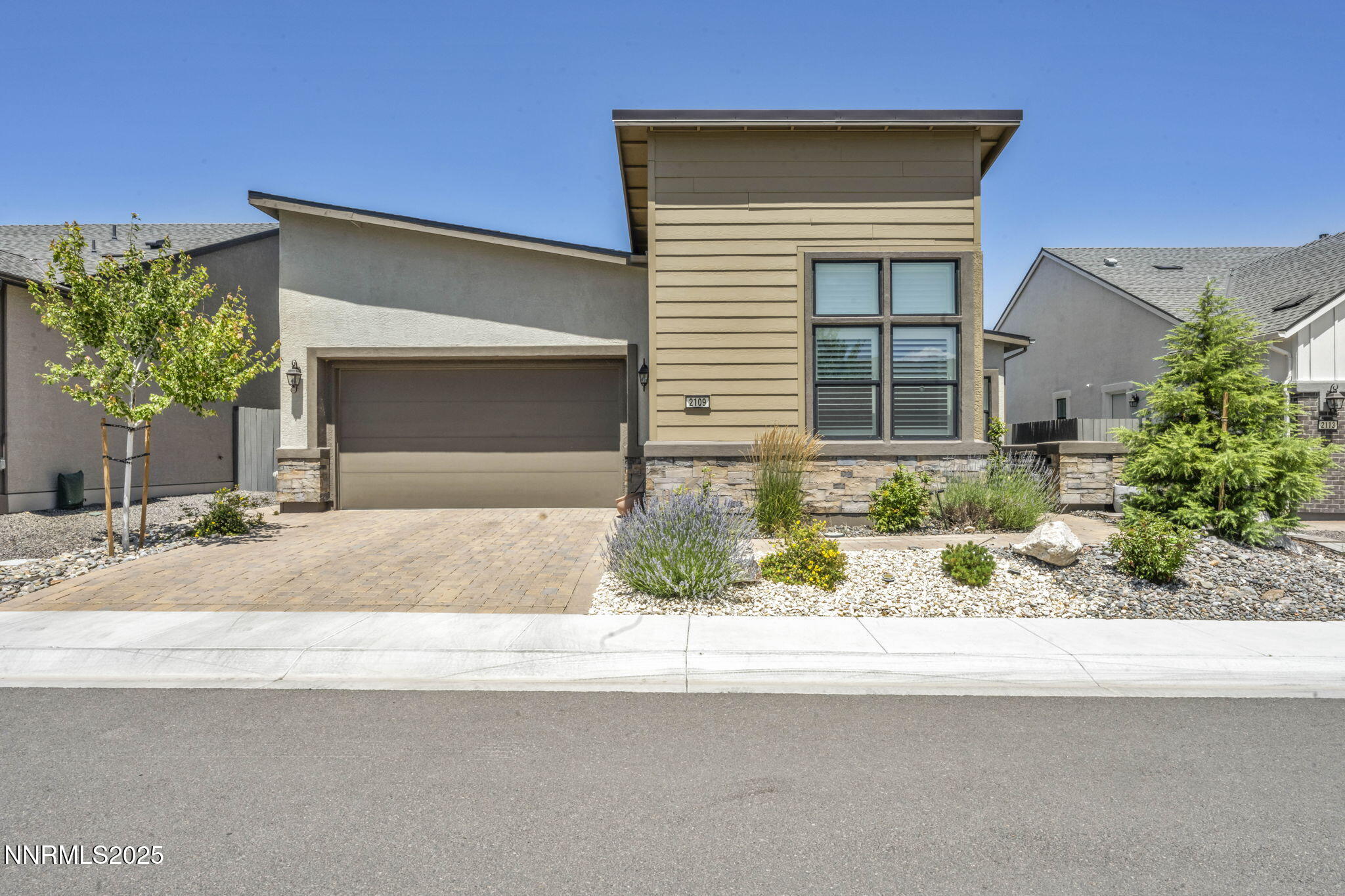 2109 Cast Iron Drive Property Photo 1