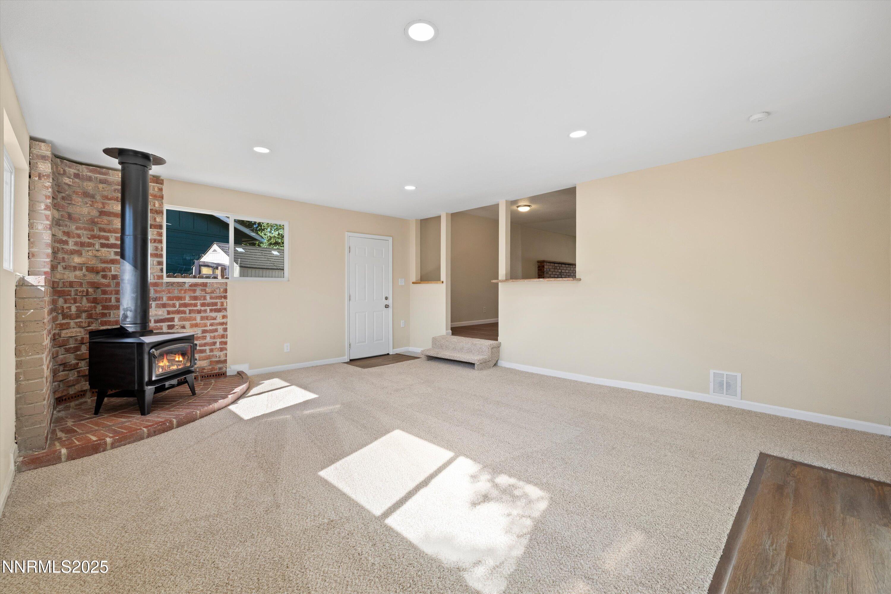 1355 Rayburn Drive Property Photo 17