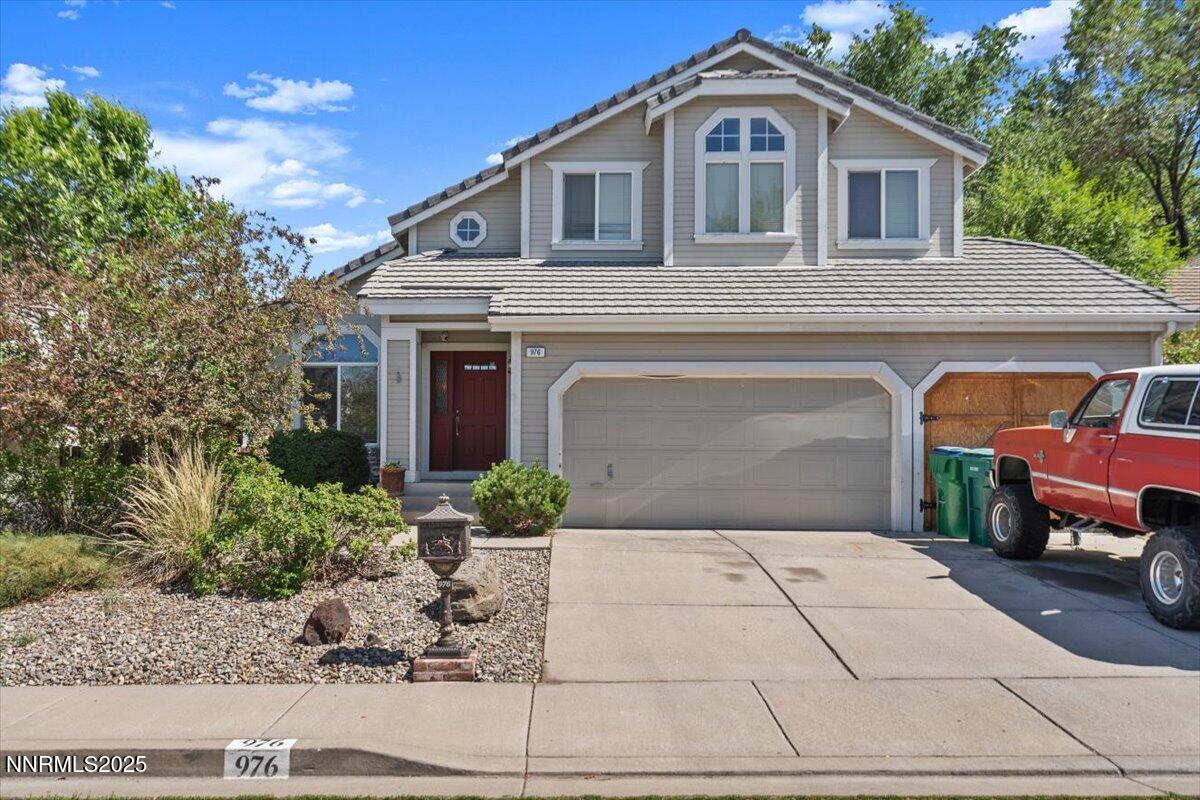 976 Leah Circle Property Photo 1