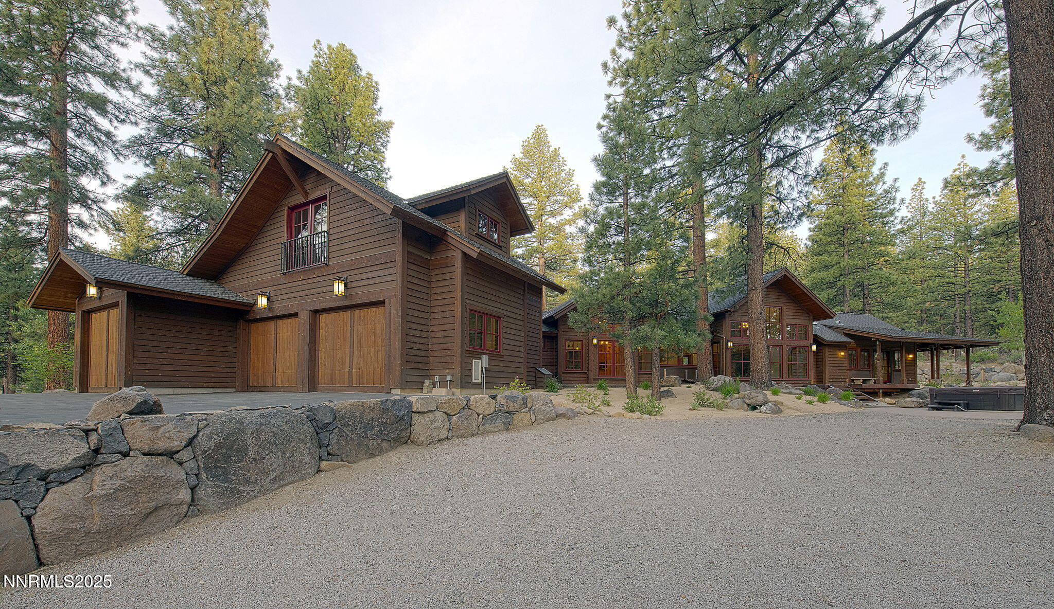 16555 Evergreen Hills Drive Property Photo 2
