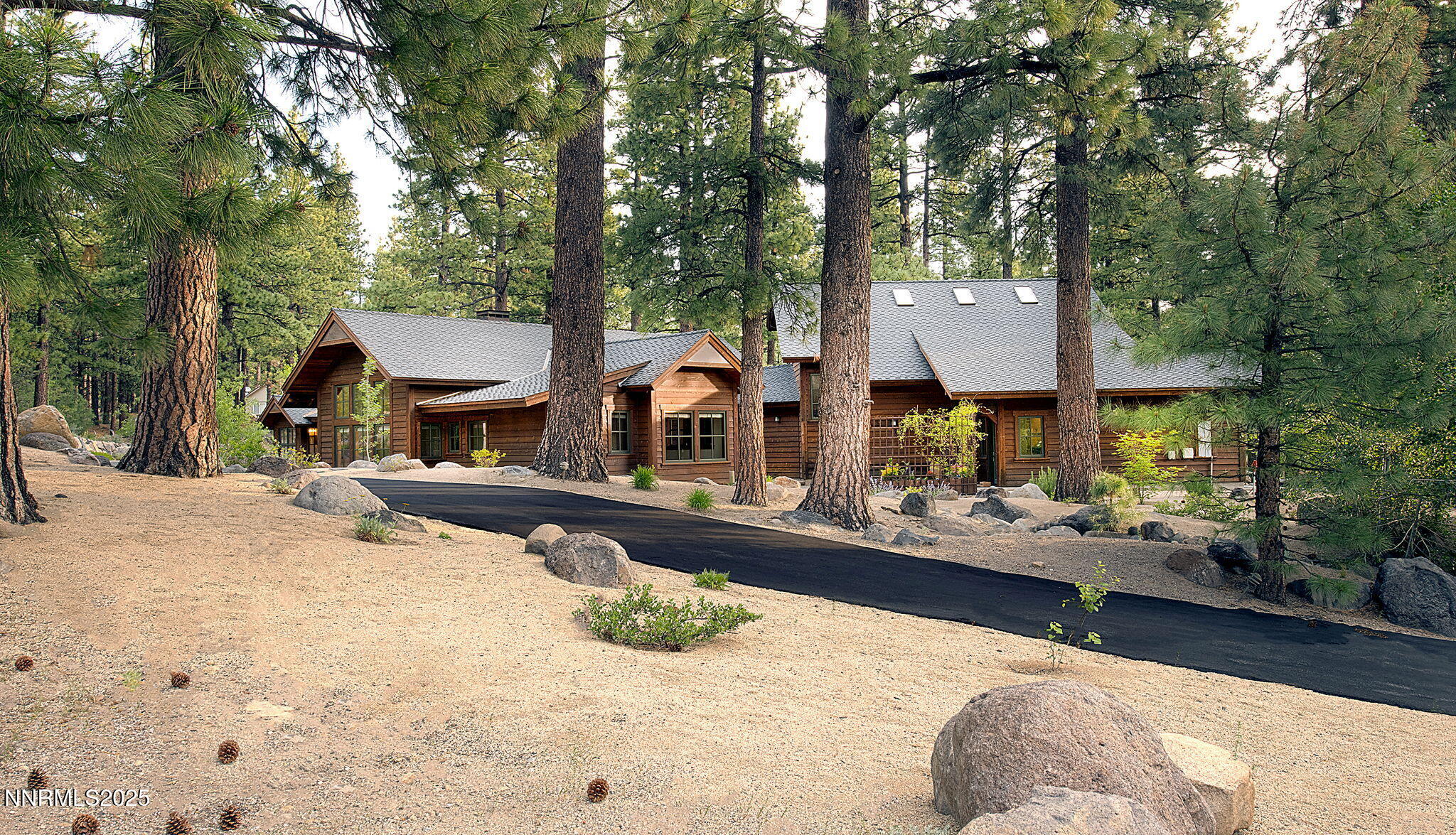 16555 Evergreen Hills Drive Property Photo 34
